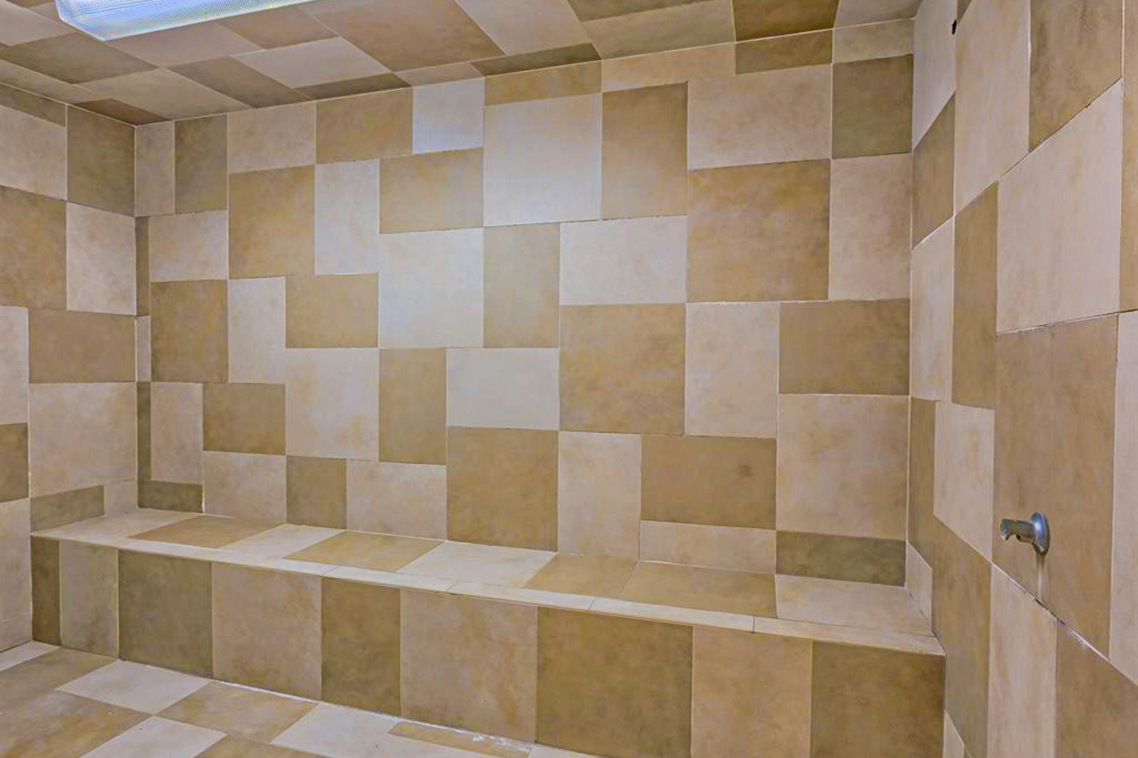 Escapes to the Shores 1604