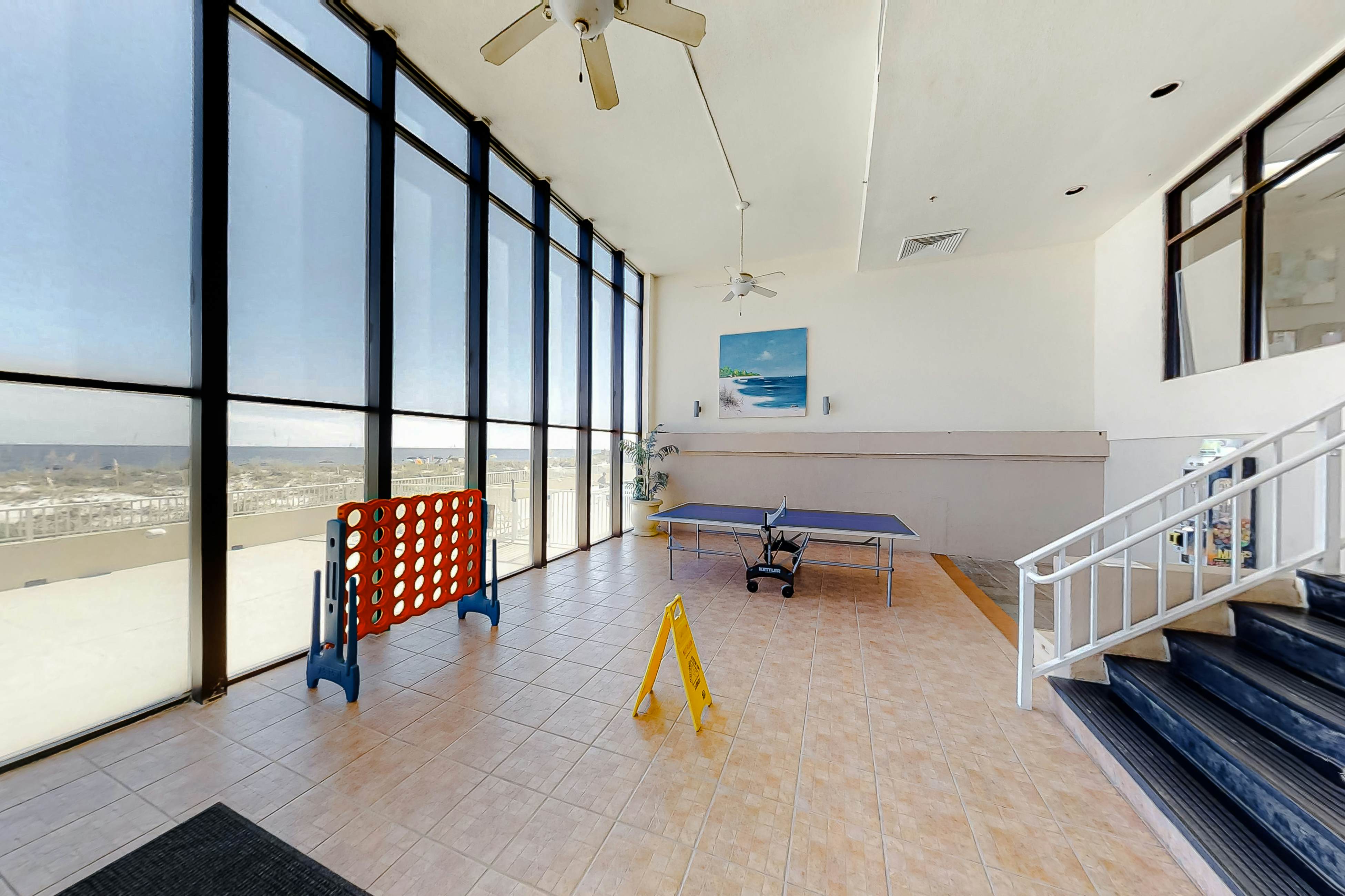 Escapes to the Shores 204