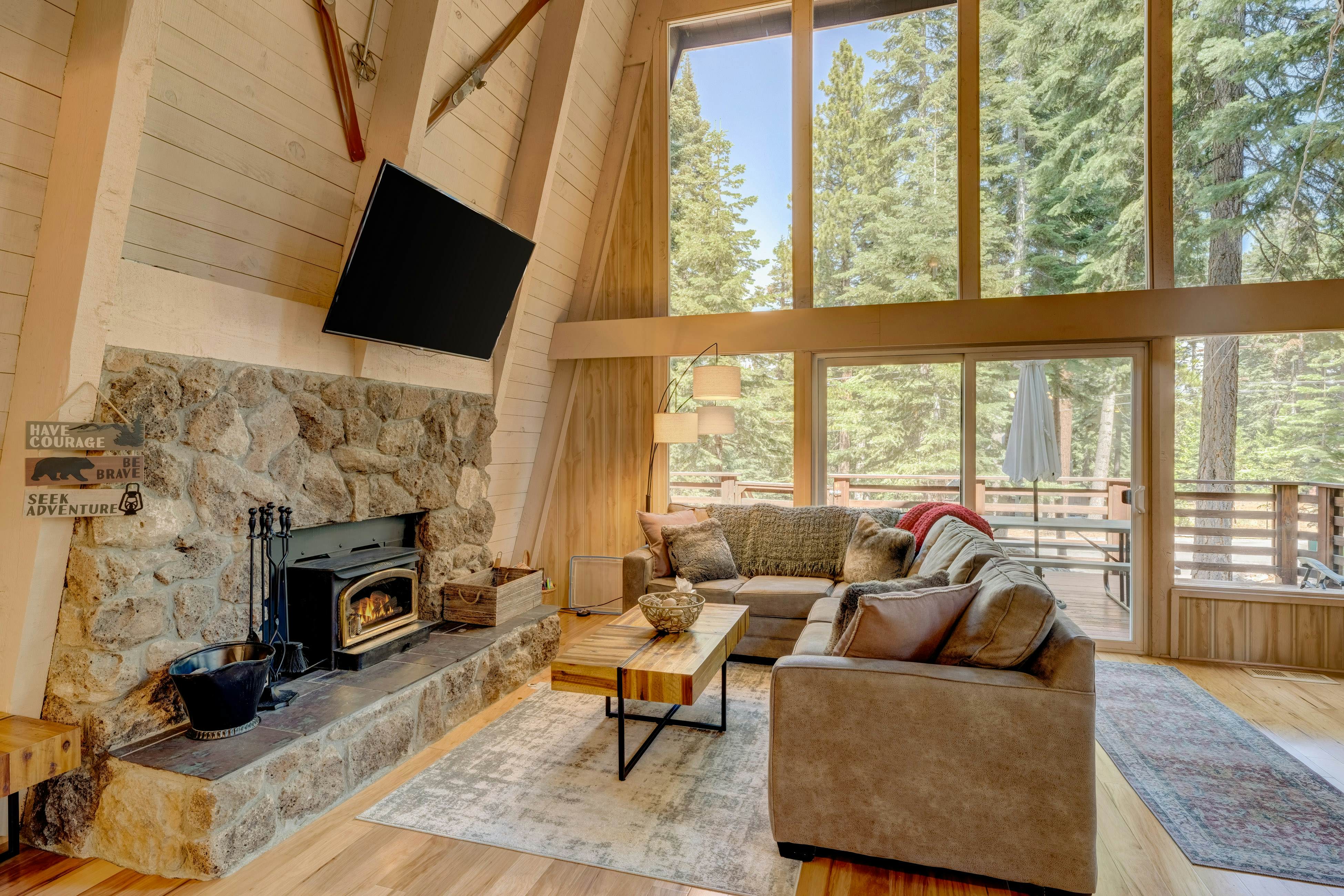 Lake Tahoe Vacation Home Rentals, Condos, Cabins Vacasa