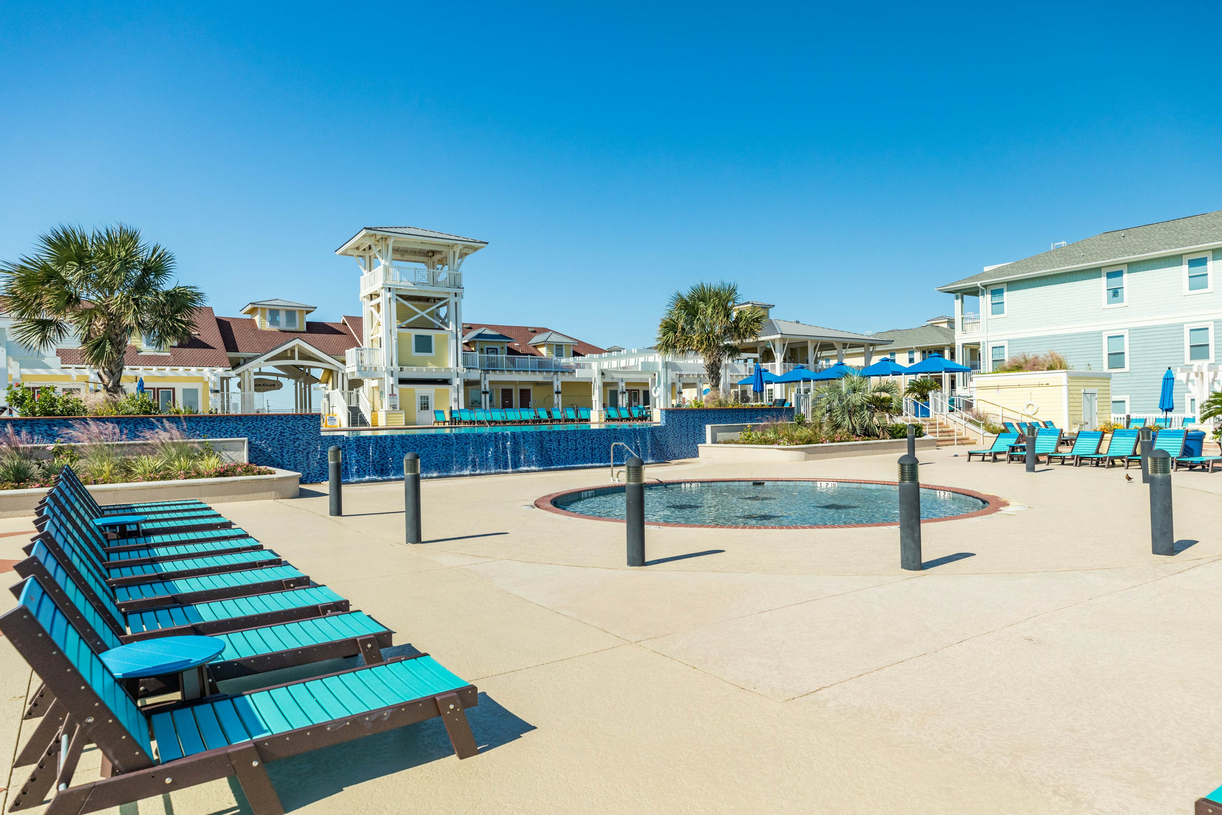 Pointe West Resort - OceanScape