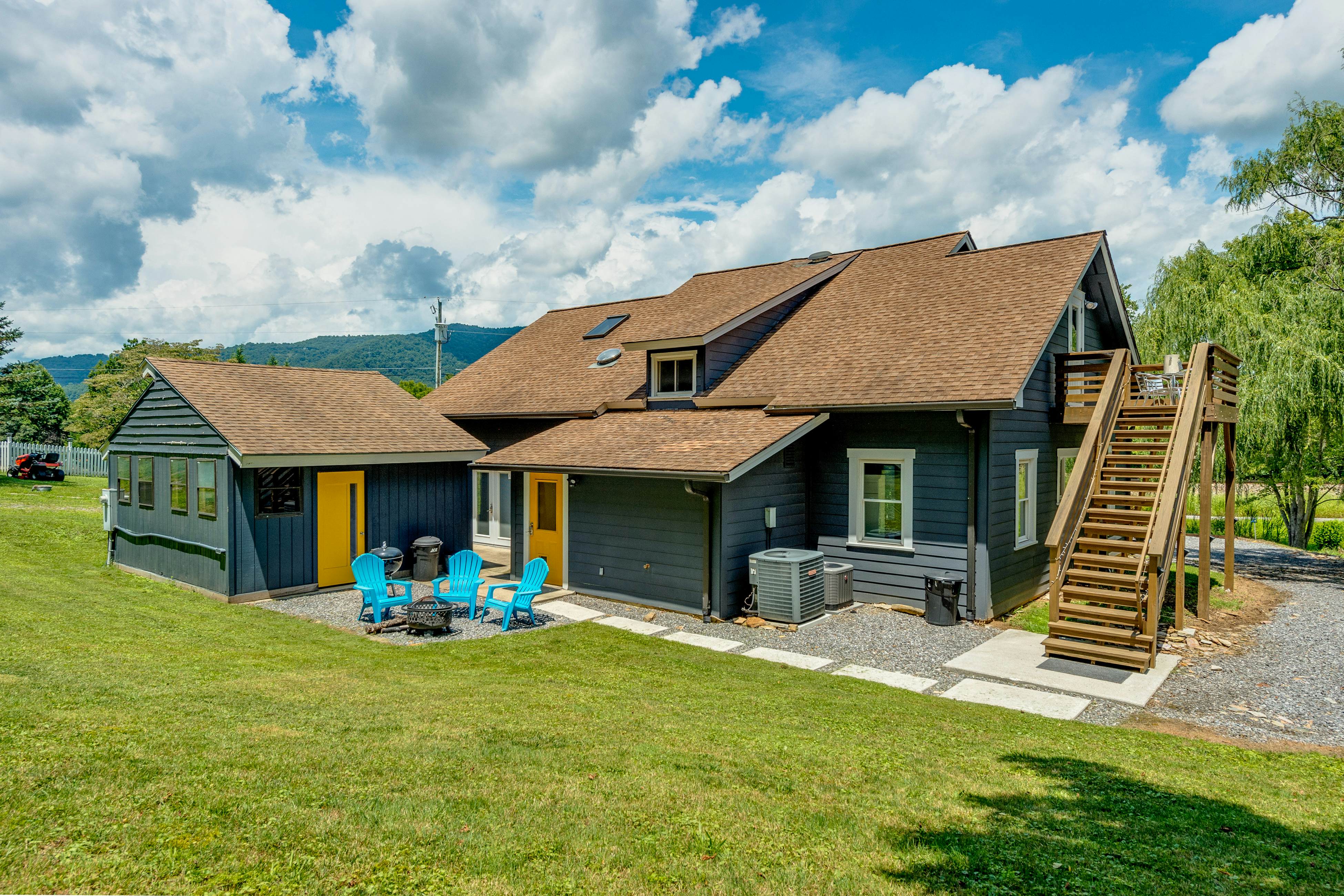 Old Lytle Cove Rd - Upper & Lower