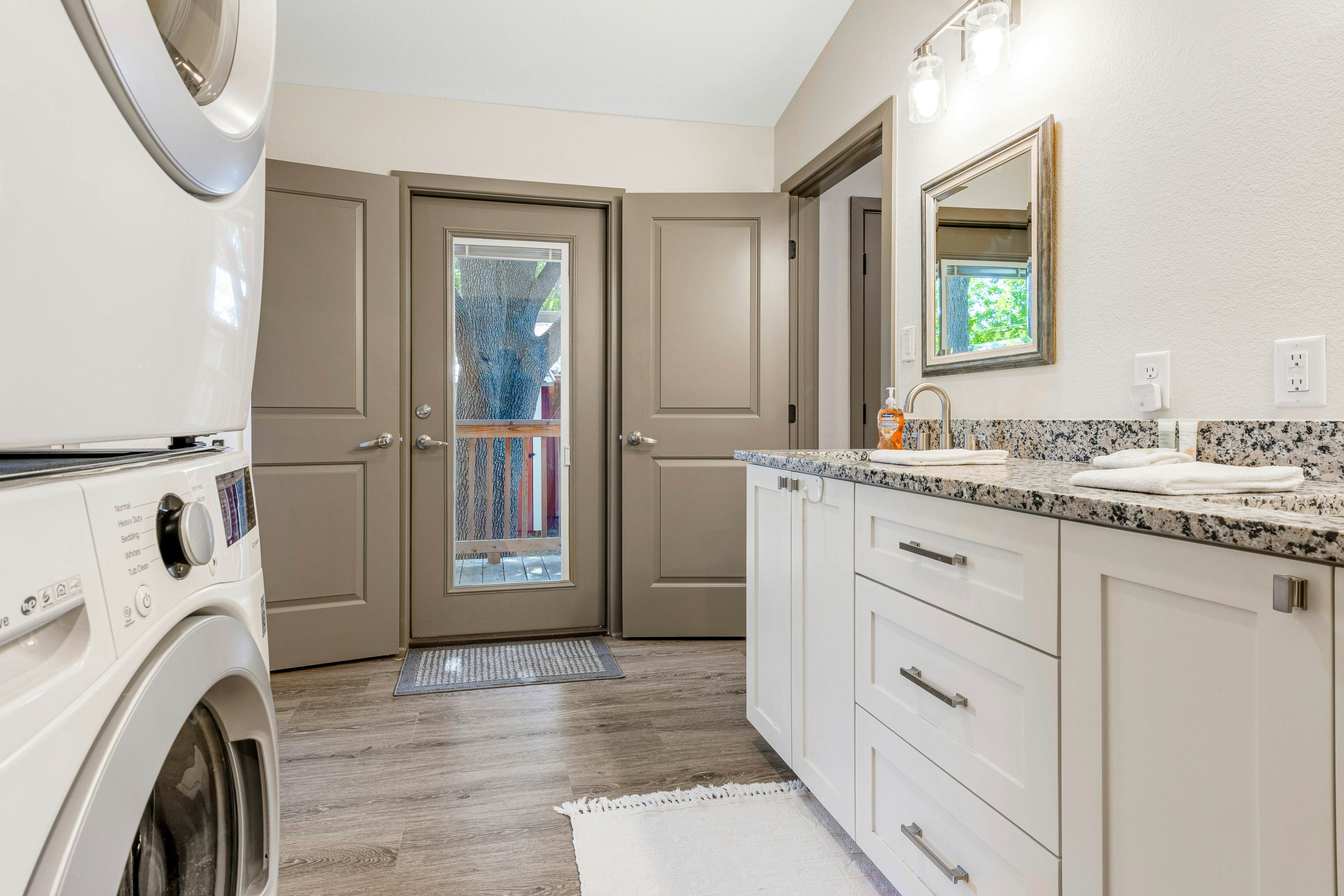 Beckers Point Lake Houses