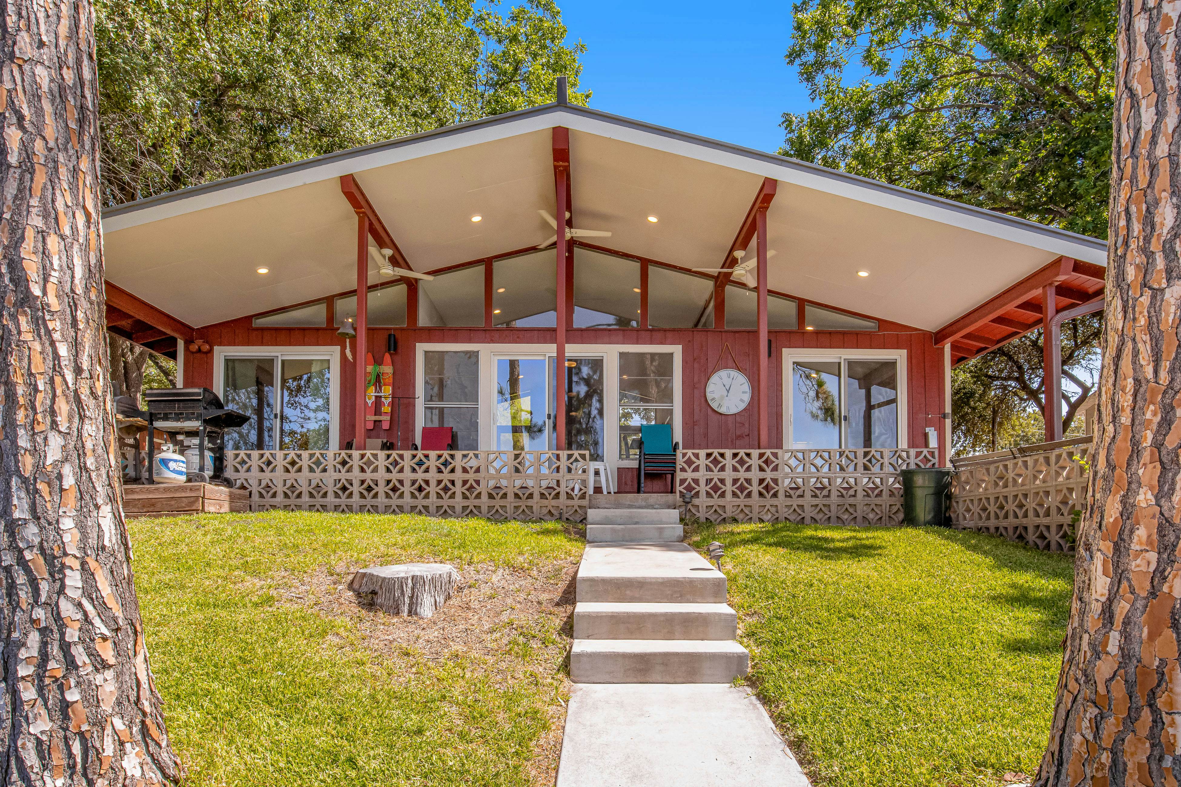 Beckers Point Lake Houses