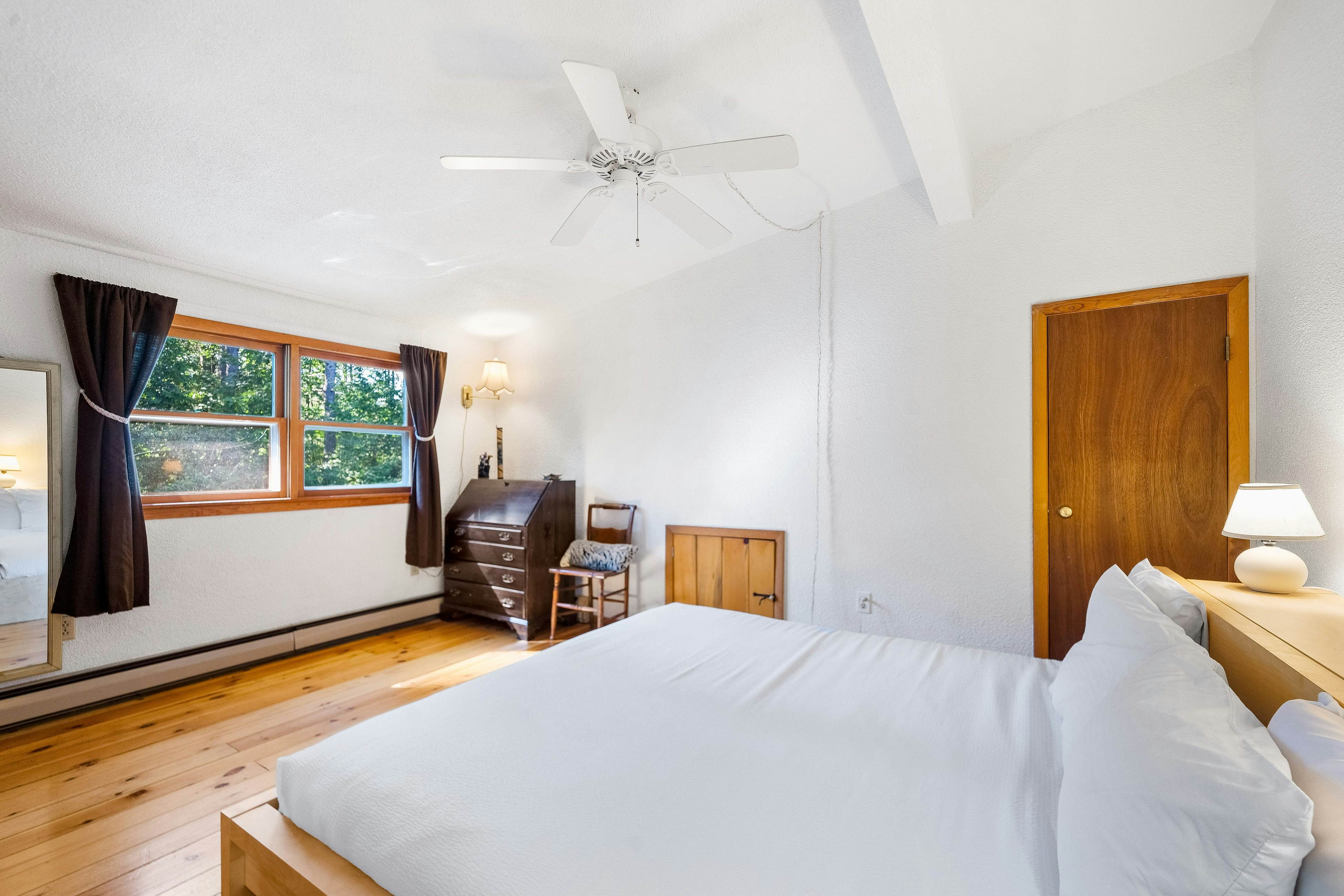 Cozy Condo by Tripp Lake 1 BD Warrensburg, NY Vacation Rental Vacasa