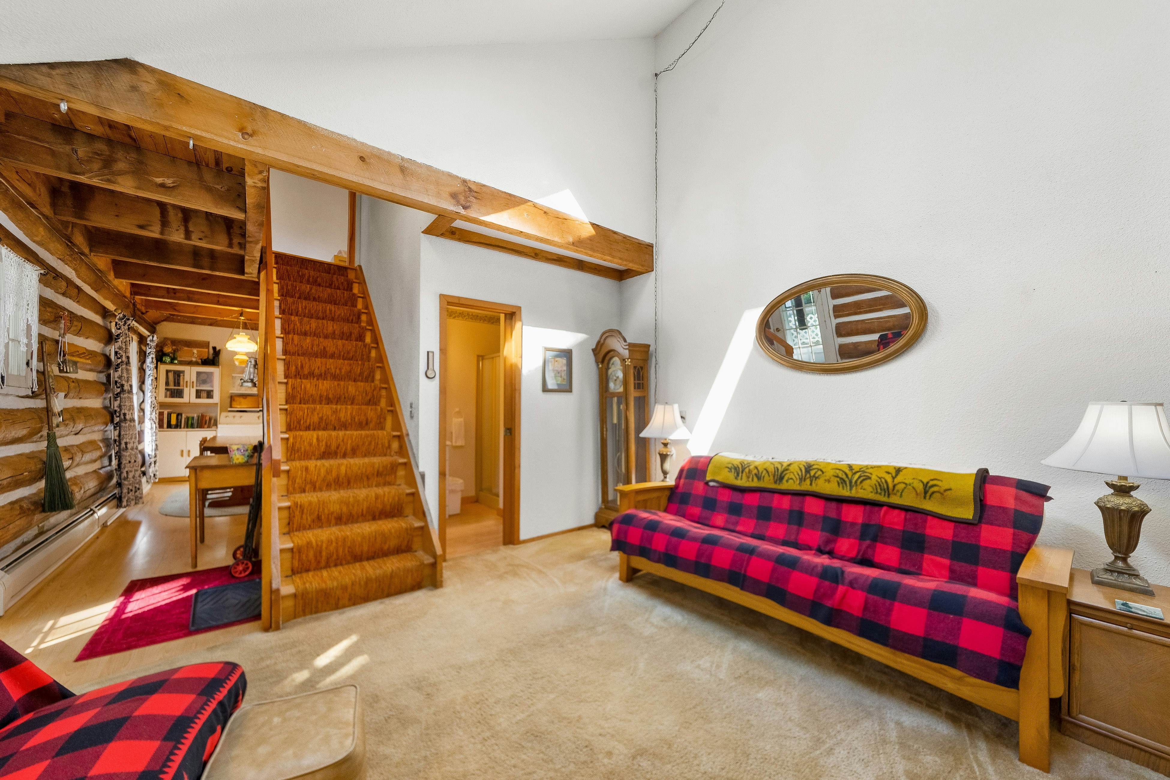 Cozy Condo by Tripp Lake 1 BD Warrensburg, NY Vacation Rental Vacasa