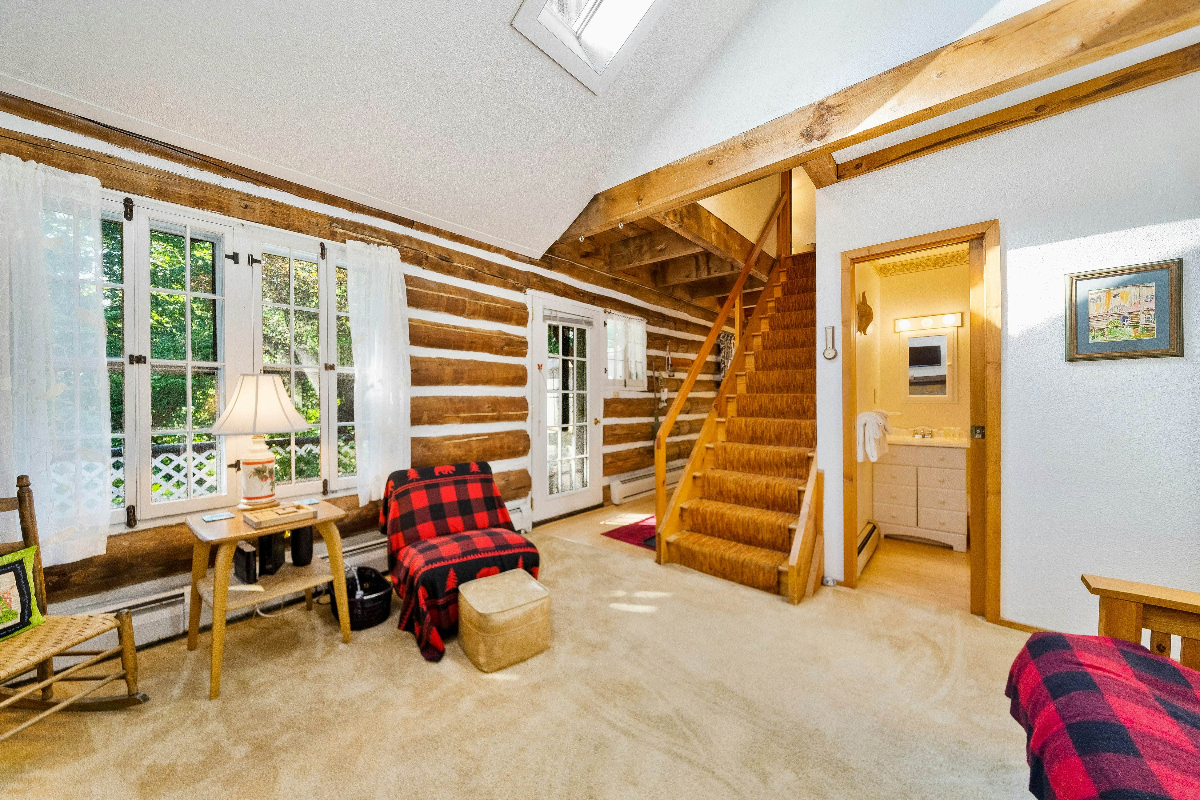 Cozy Condo by Tripp Lake 1 BD Warrensburg, NY Vacation Rental Vacasa