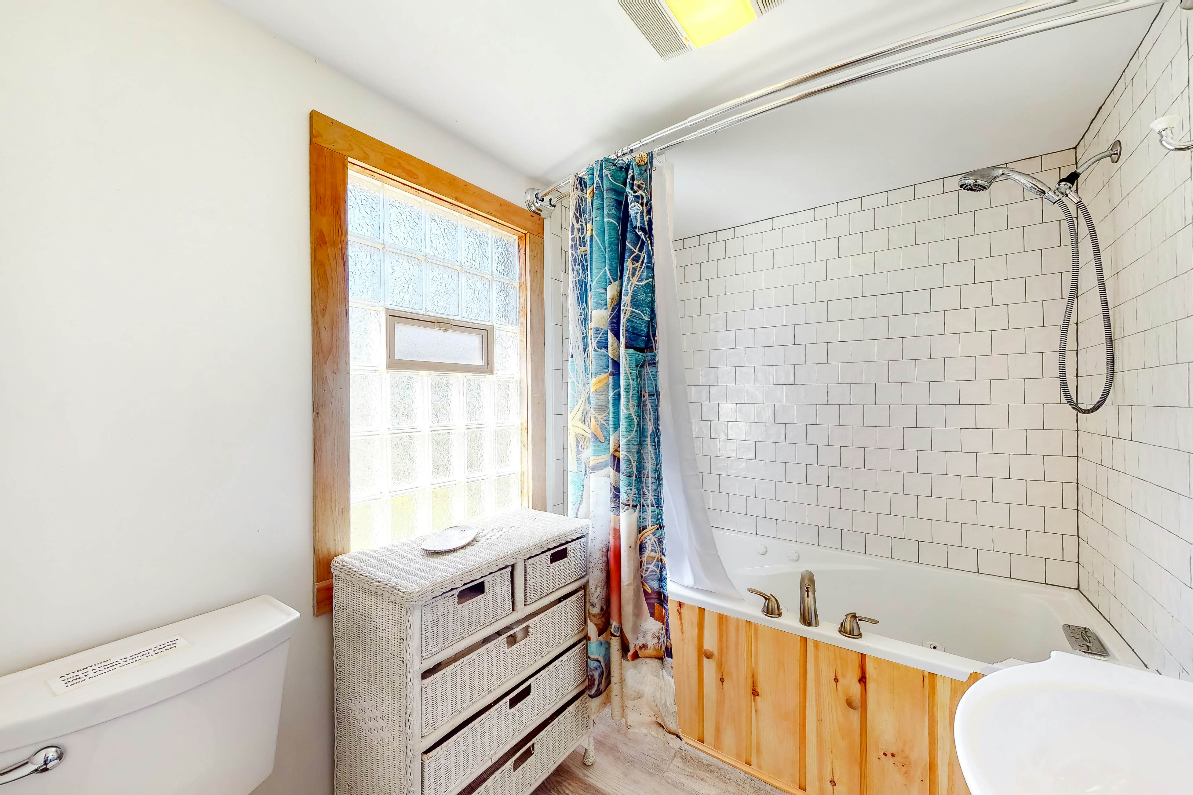 Heart’s Content Cottage 20 at Shorelands Resort