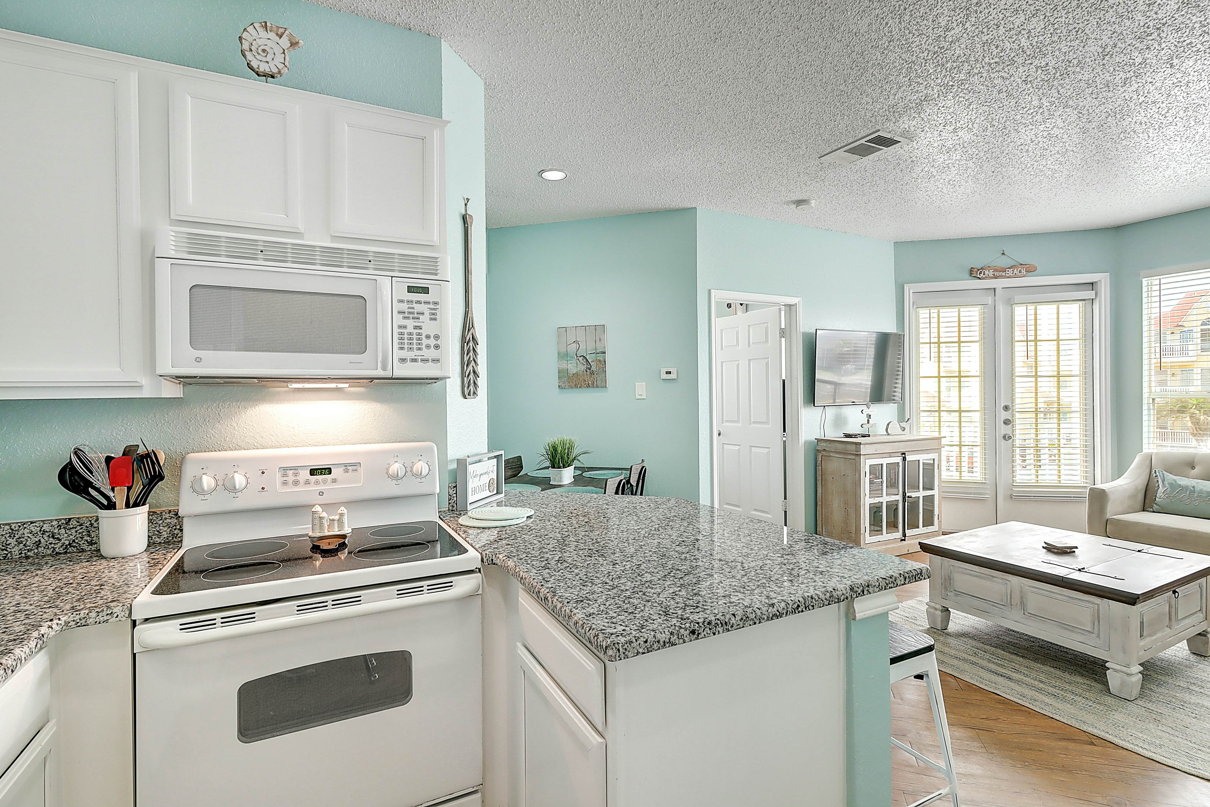 Beach Club - Turtle Ranch