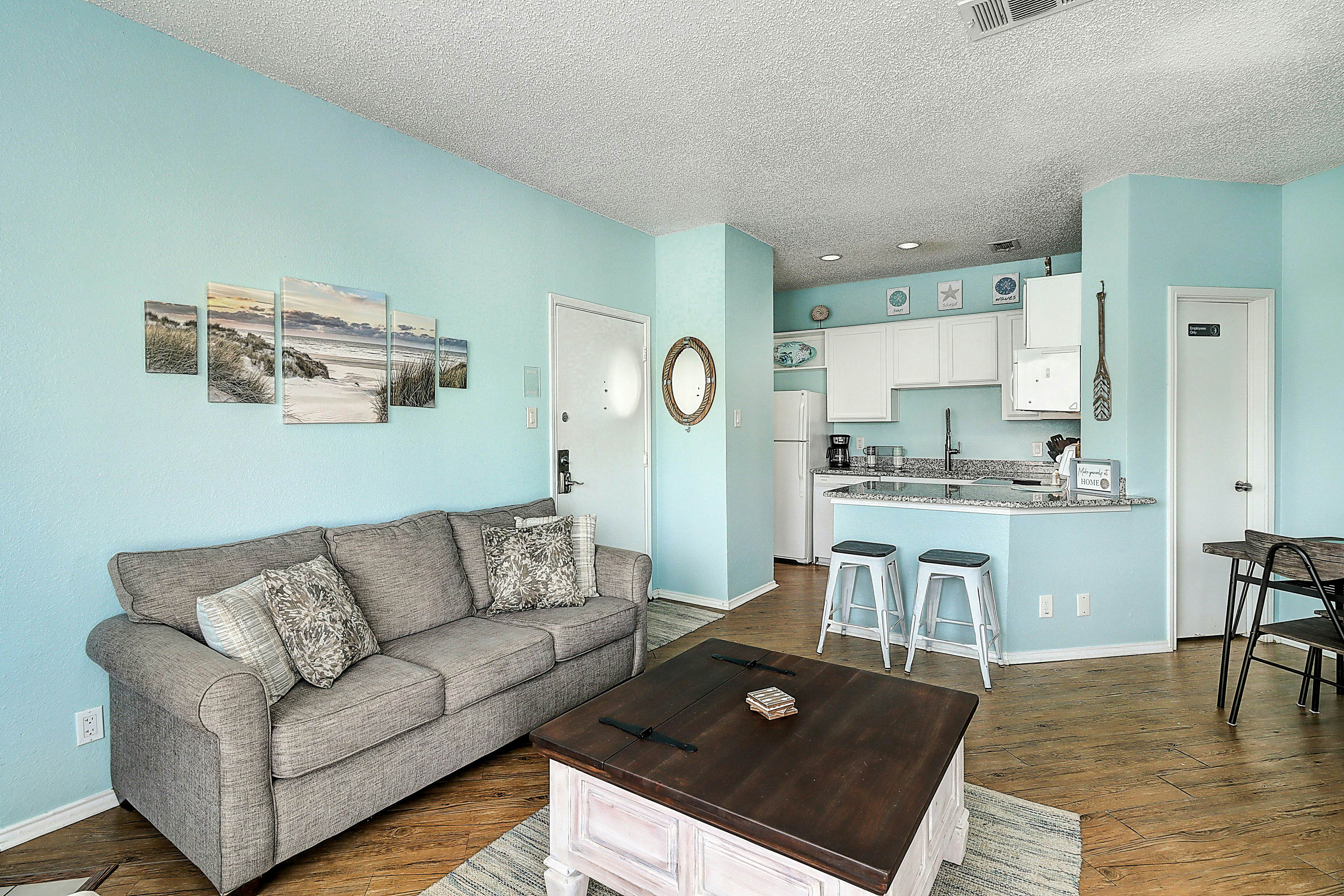 Beach Club - Turtle Ranch