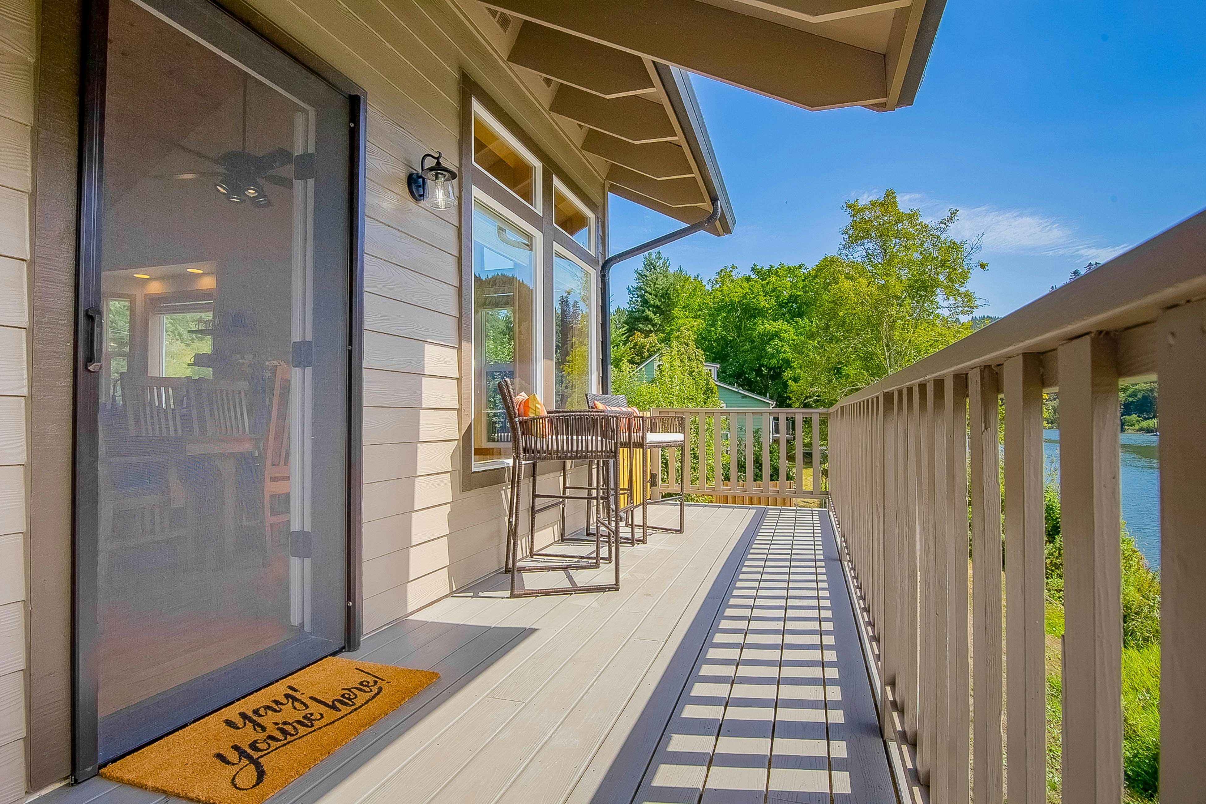 Siuslaw River House 2 BD Mapleton, OR Vacation Rental Vacasa