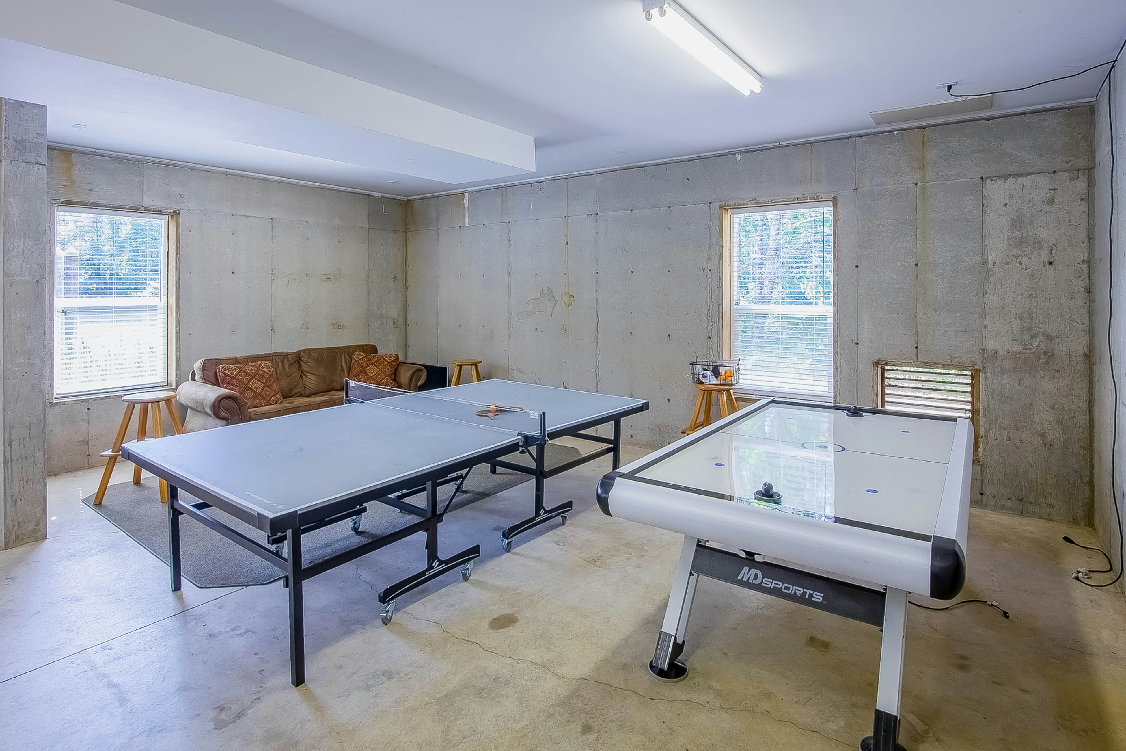 Siuslaw River House 2 BD Mapleton, OR Vacation Rental Vacasa