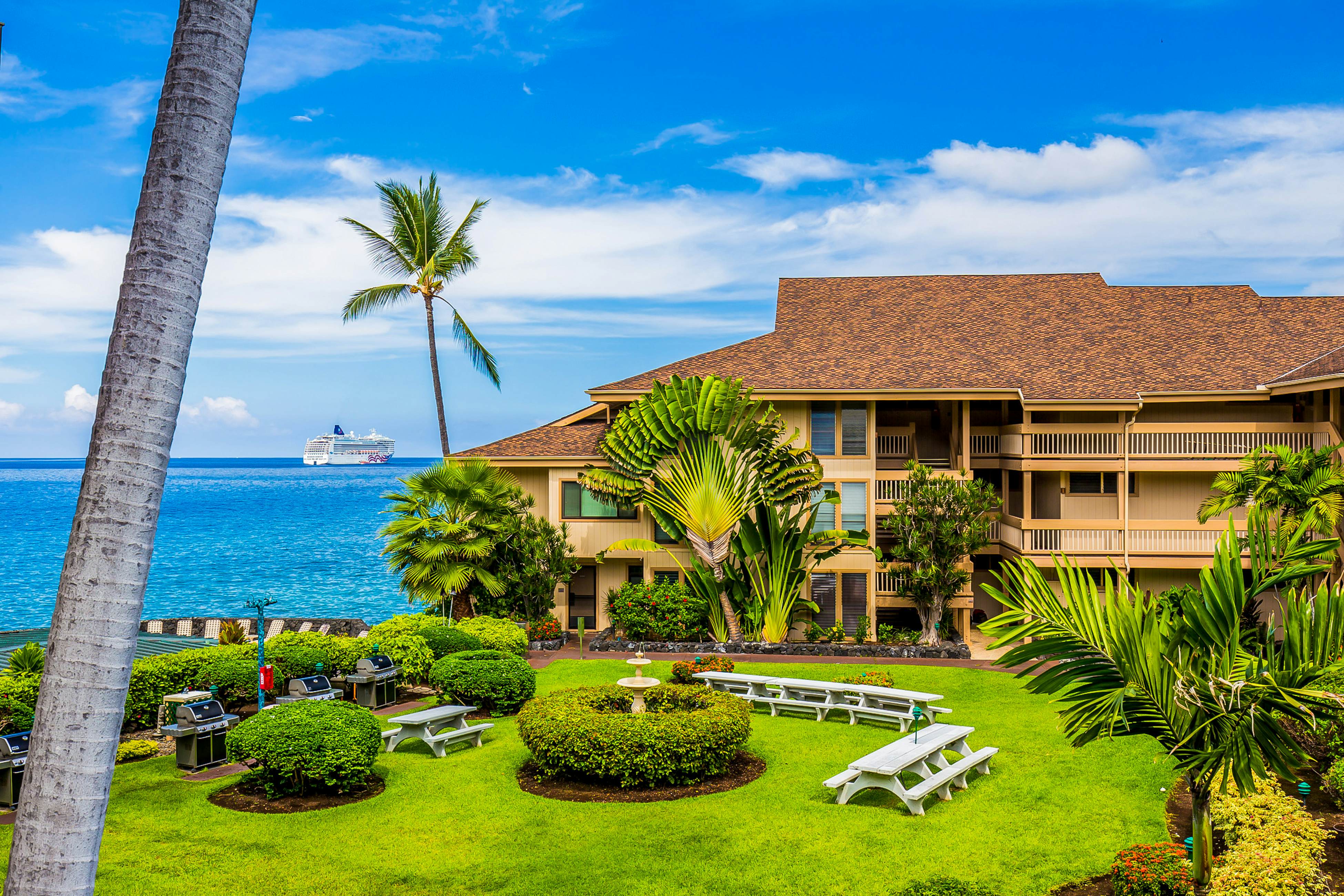 The Sea Village #1302