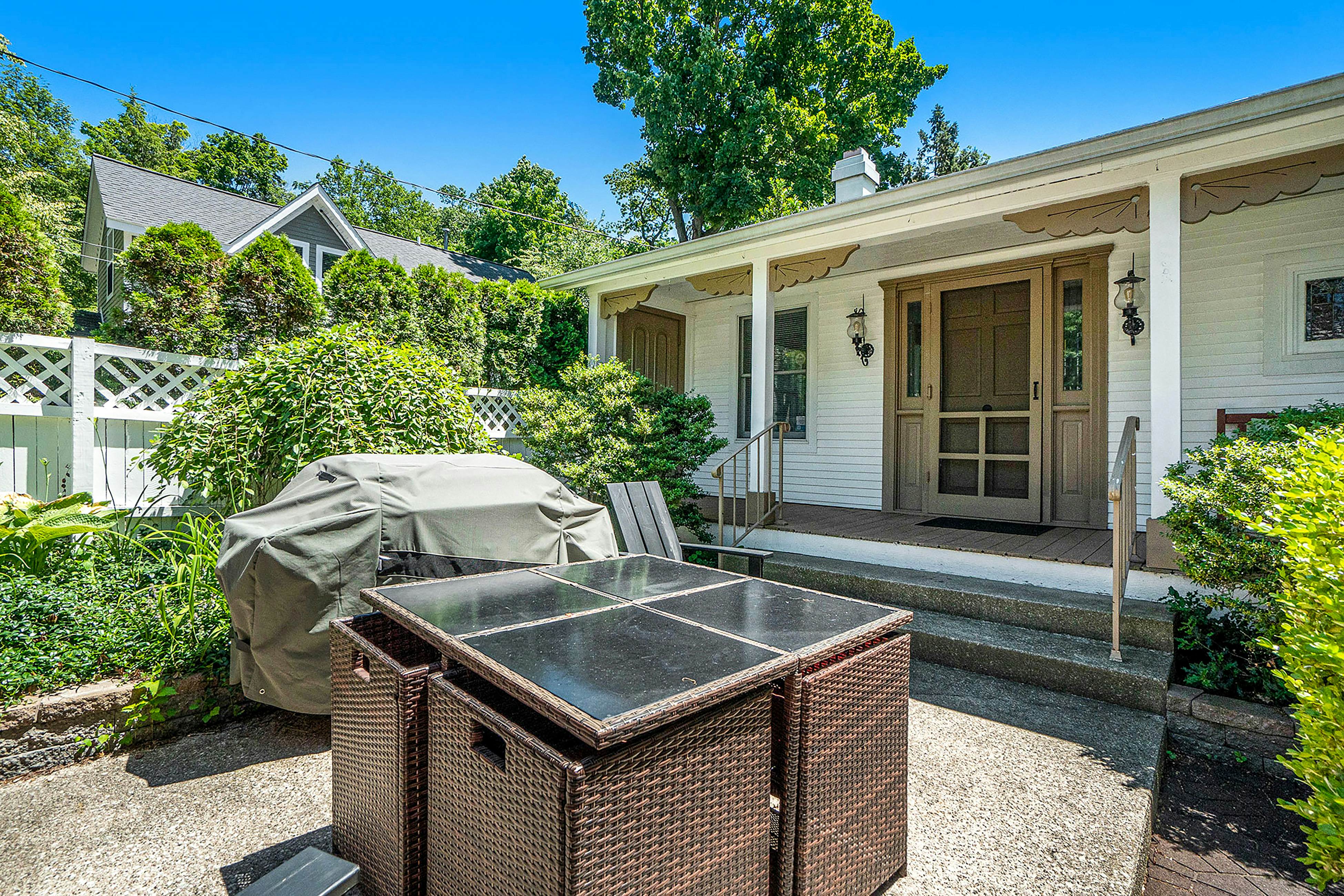 Northgate 3 BD Saugatuck, MI Vacation Rental Vacasa