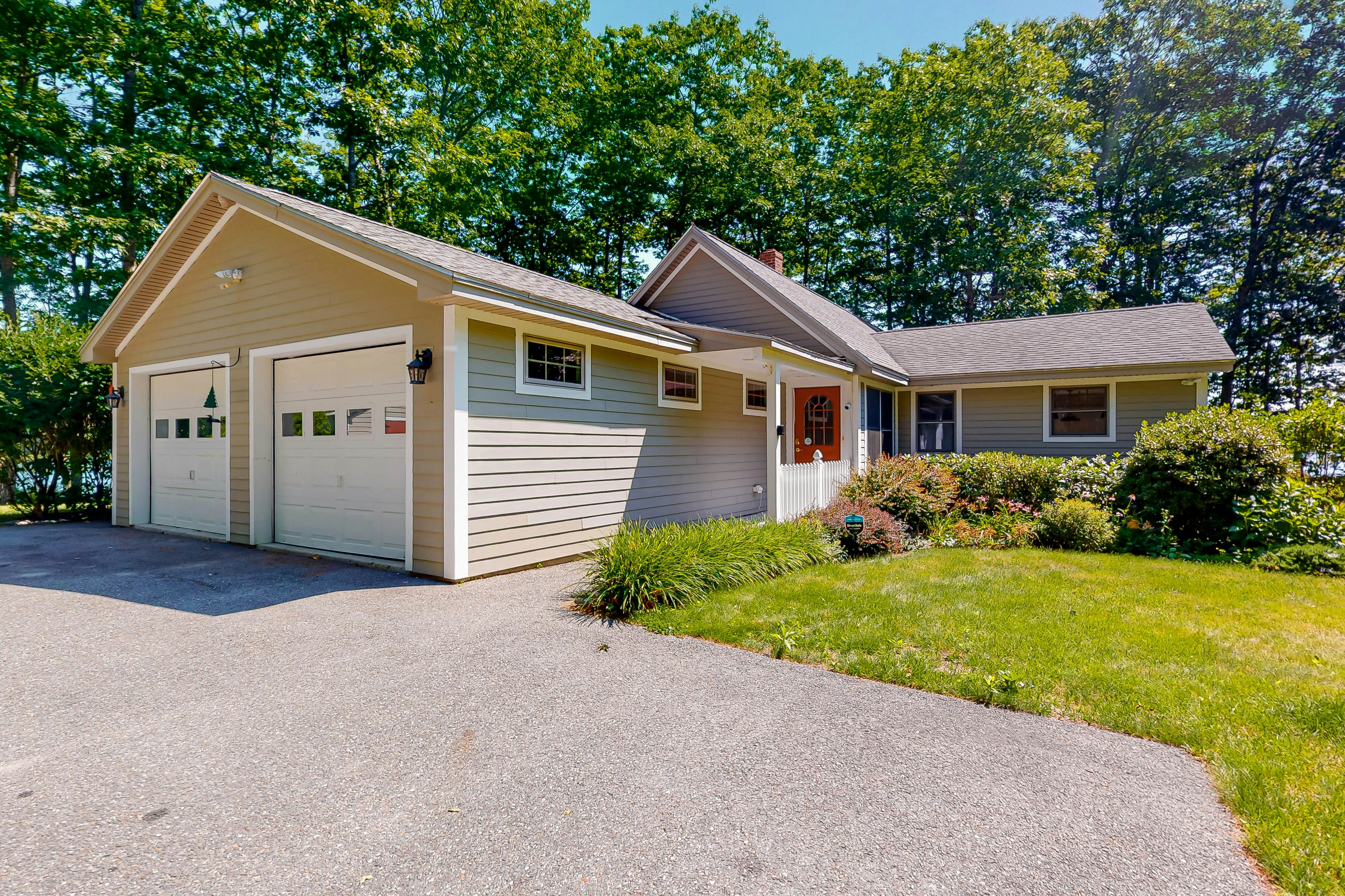 Acadia Cabin Rentals, Vacation Rentals, Cottages Vacasa