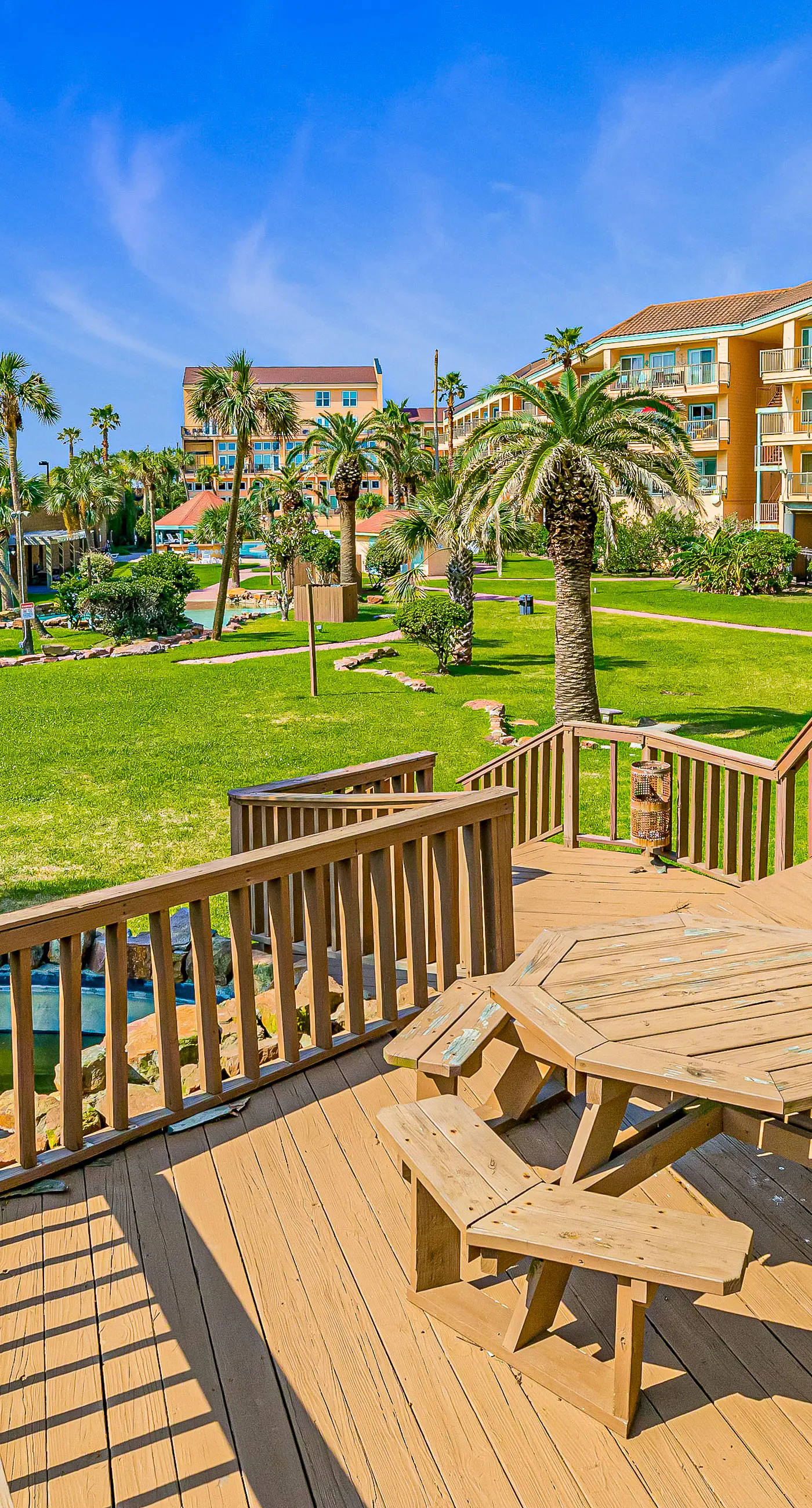 Maravilla Condo - Seahab