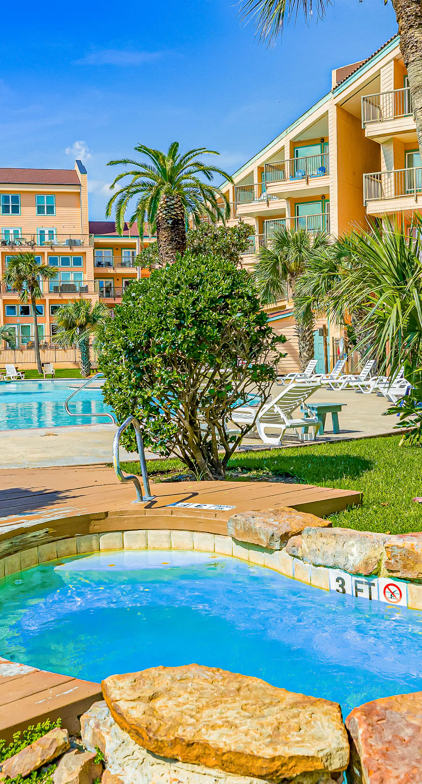 Maravilla Condo - Seahab