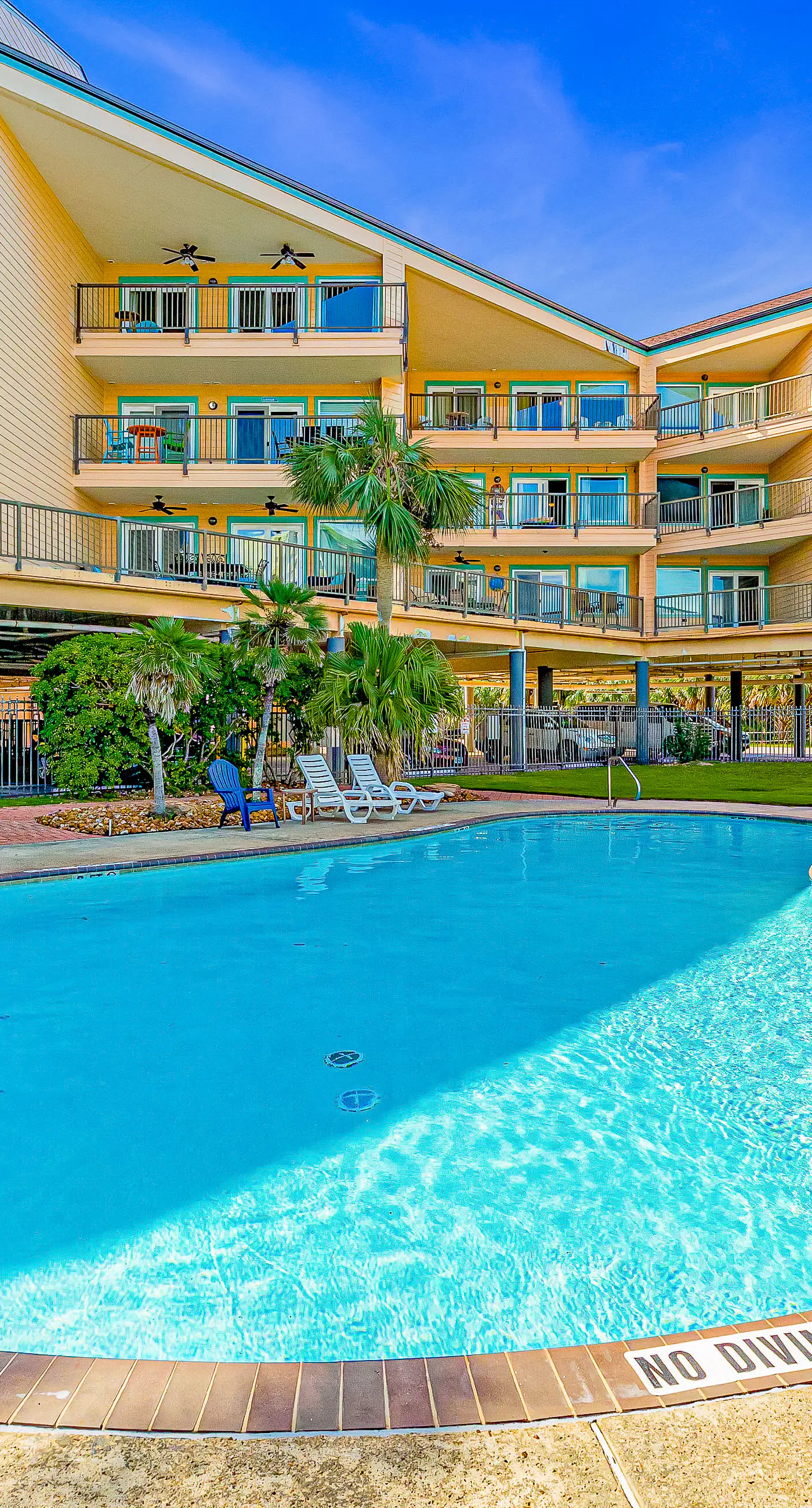 Maravilla Condo - Seahab
