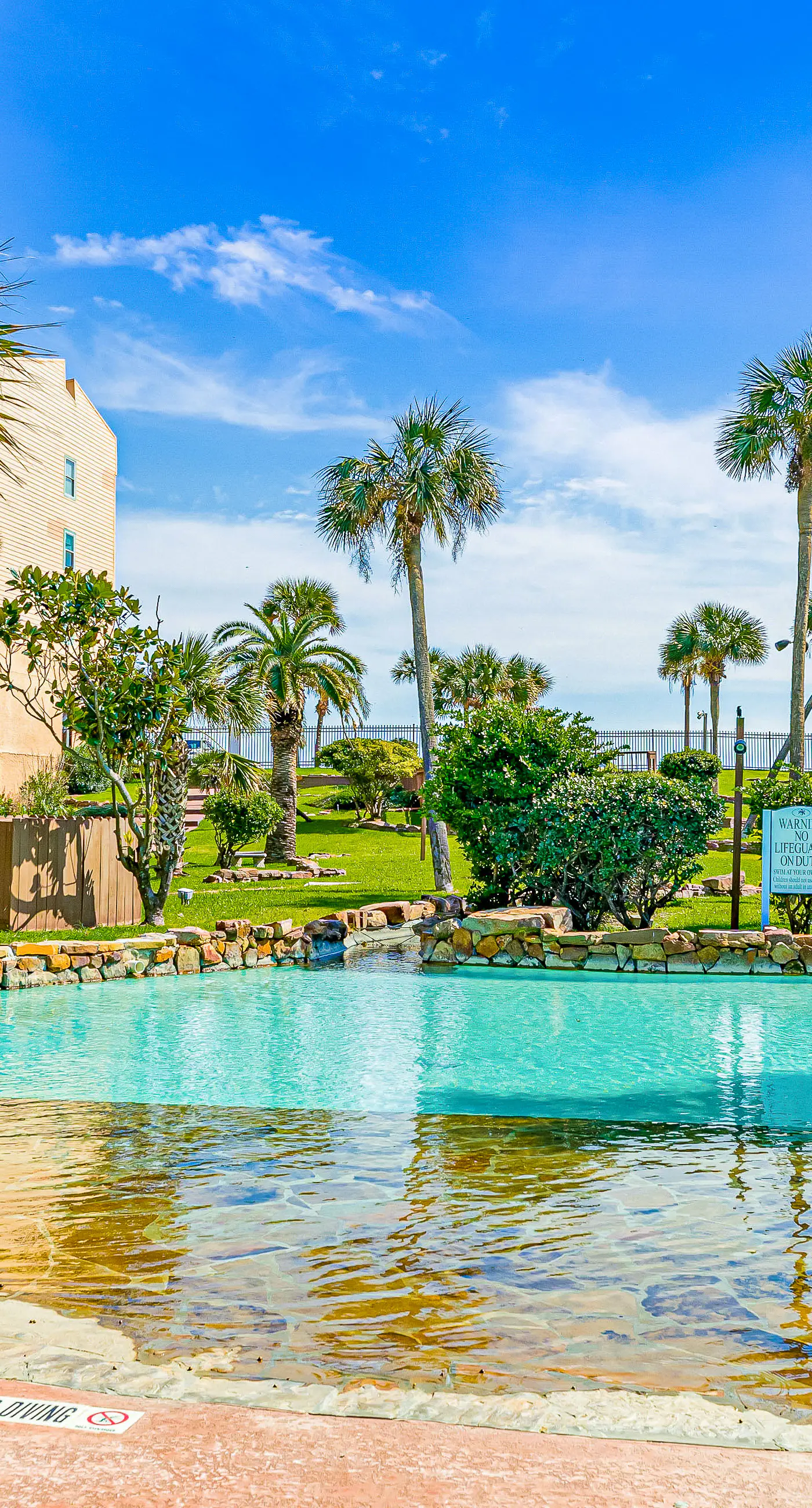 Maravilla Condo - Seahab