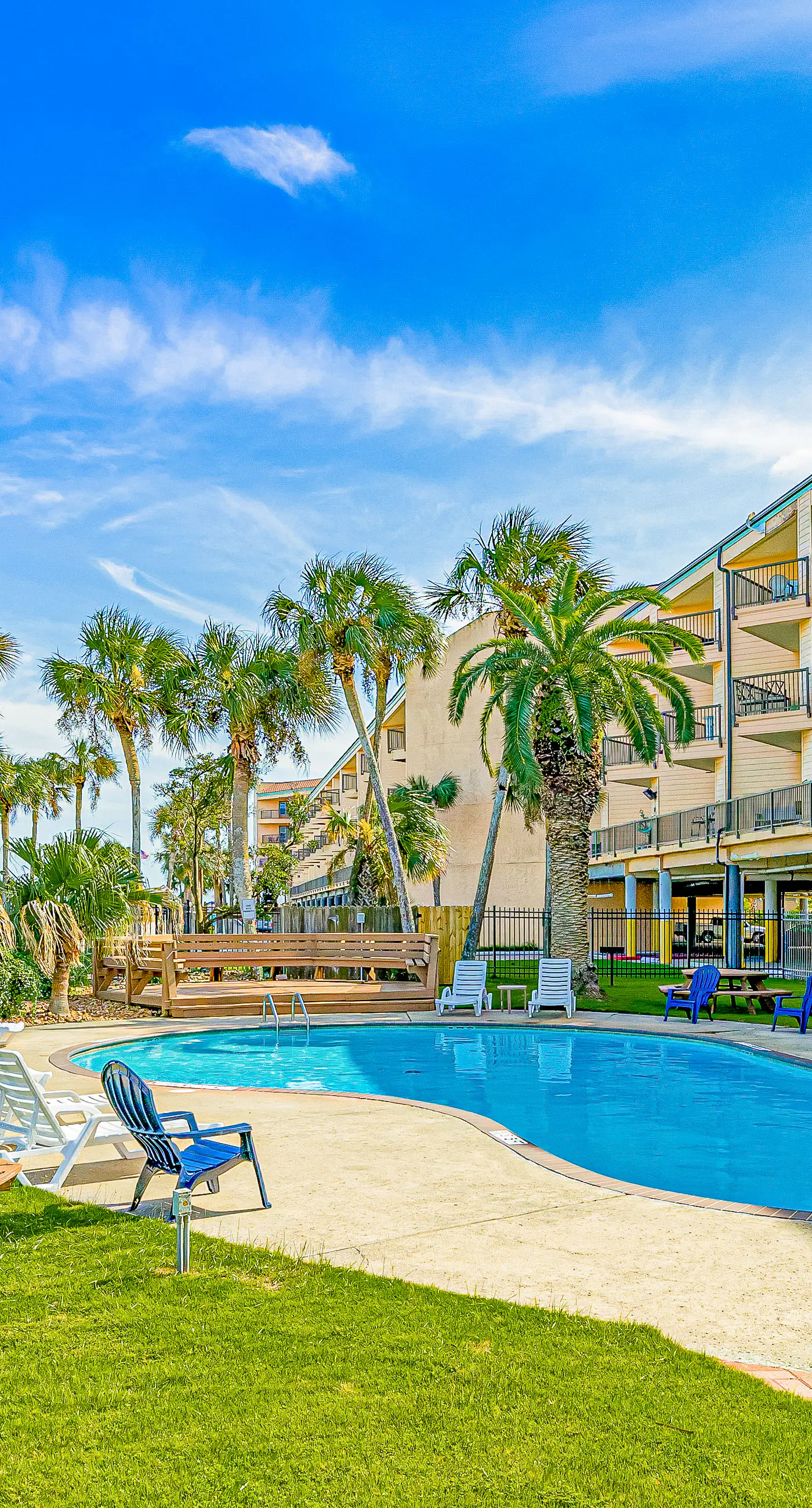 Maravilla Condo - Seahab
