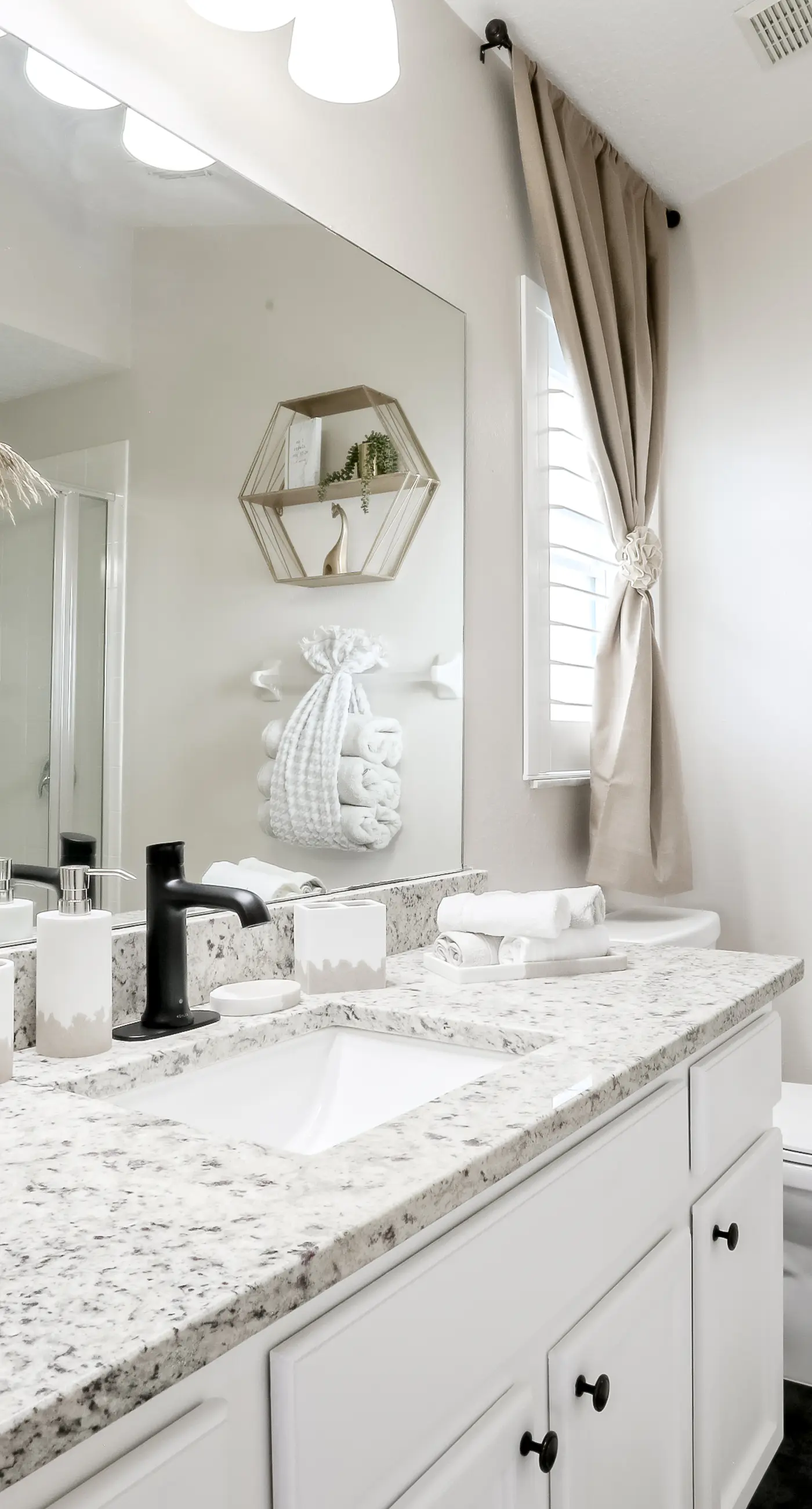 Remington View Retreat 4 BD Kissimmee, FL Vacation Rental Vacasa