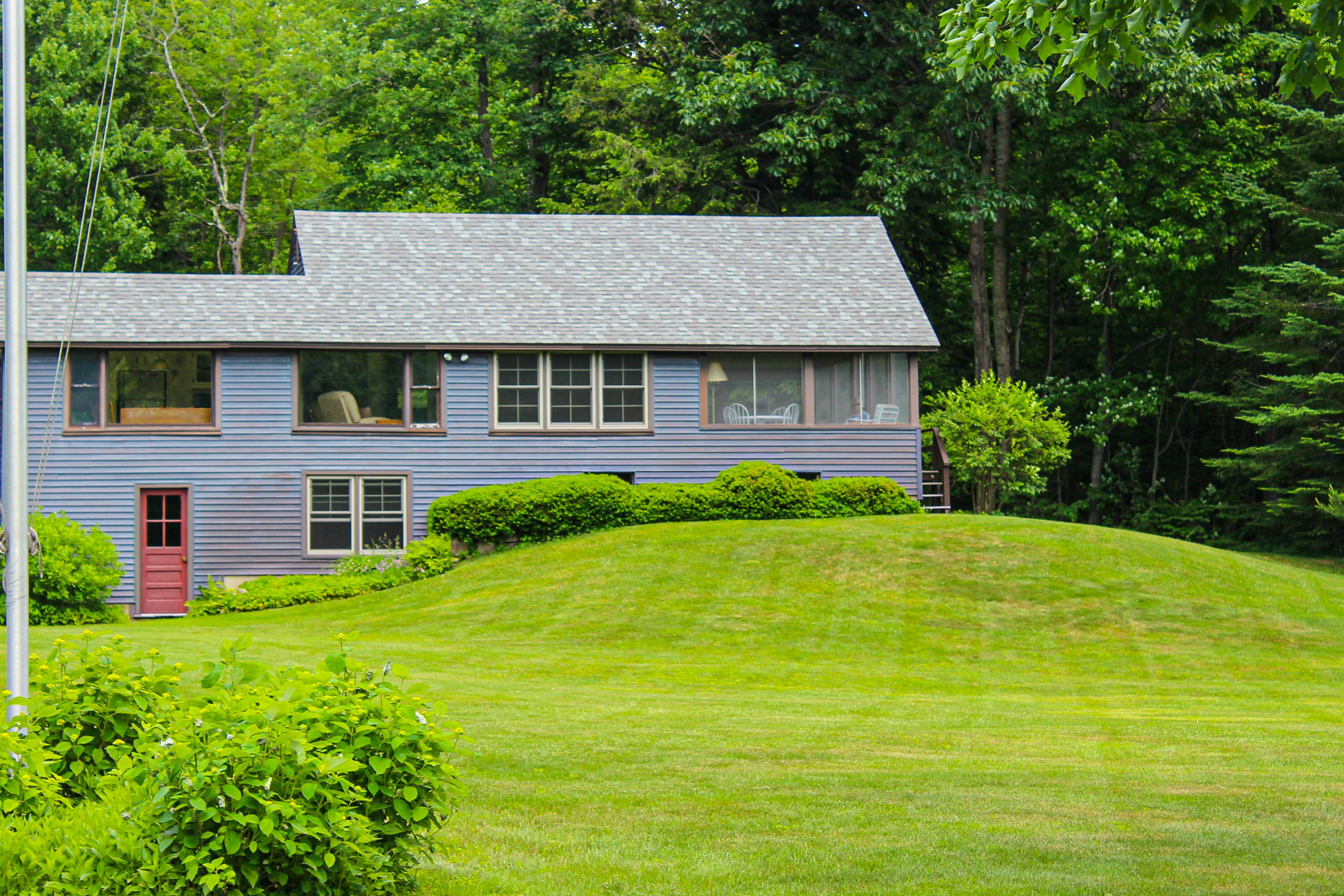 Sandy Adventures in Moultonborough