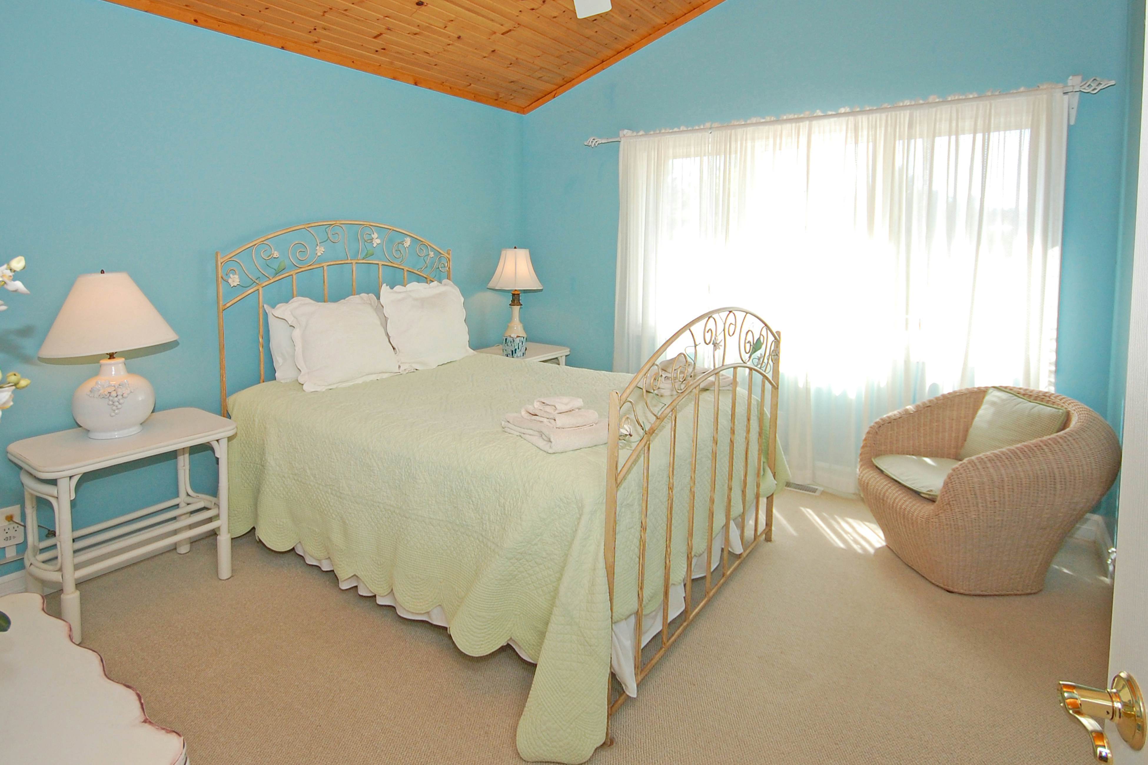 HalSeaOn House 6 BD Glen Arbor, MI Vacation Rental Vacasa
