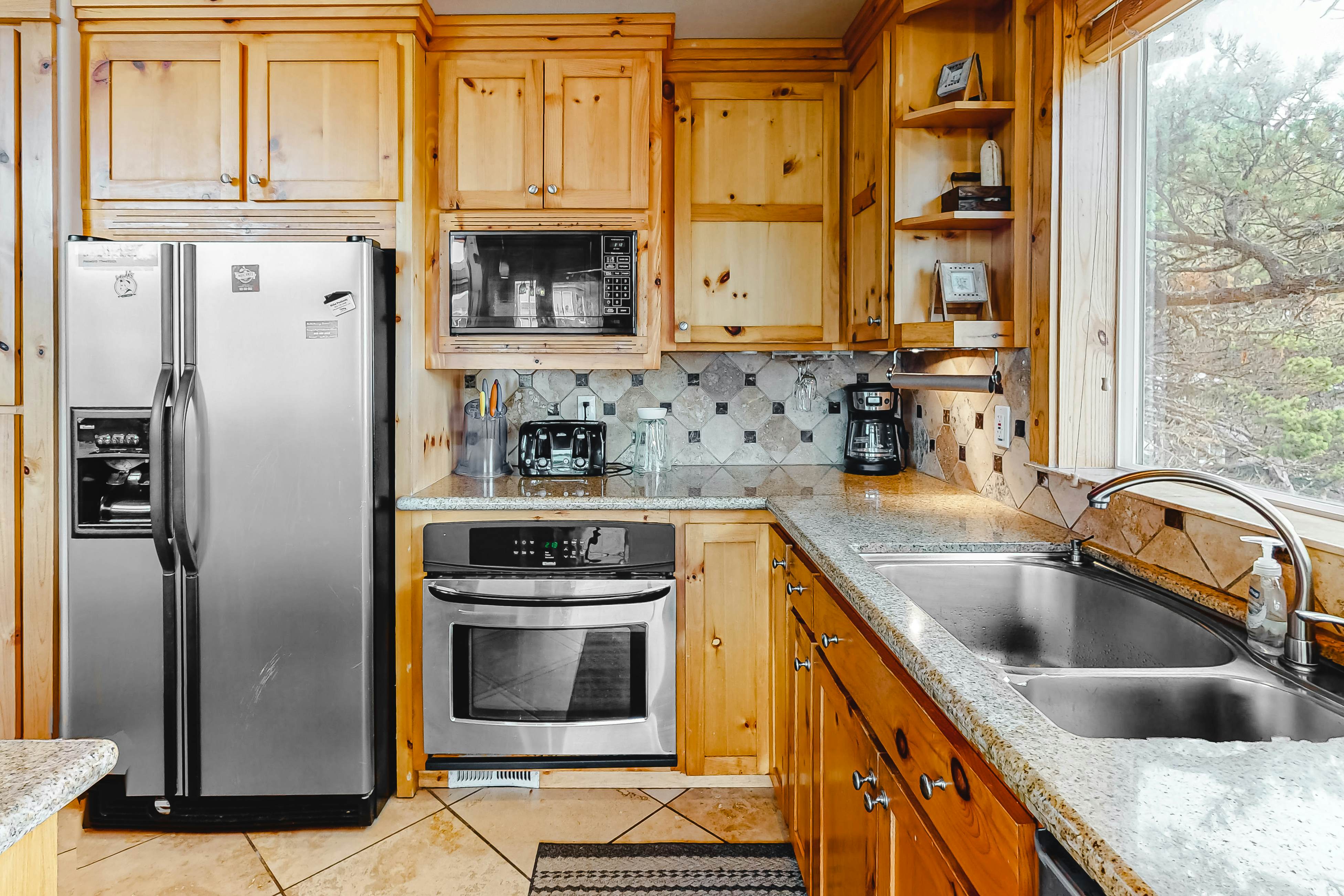 Chinook House MCA 1219 4 BD Manzanita, OR Vacation Rental Vacasa