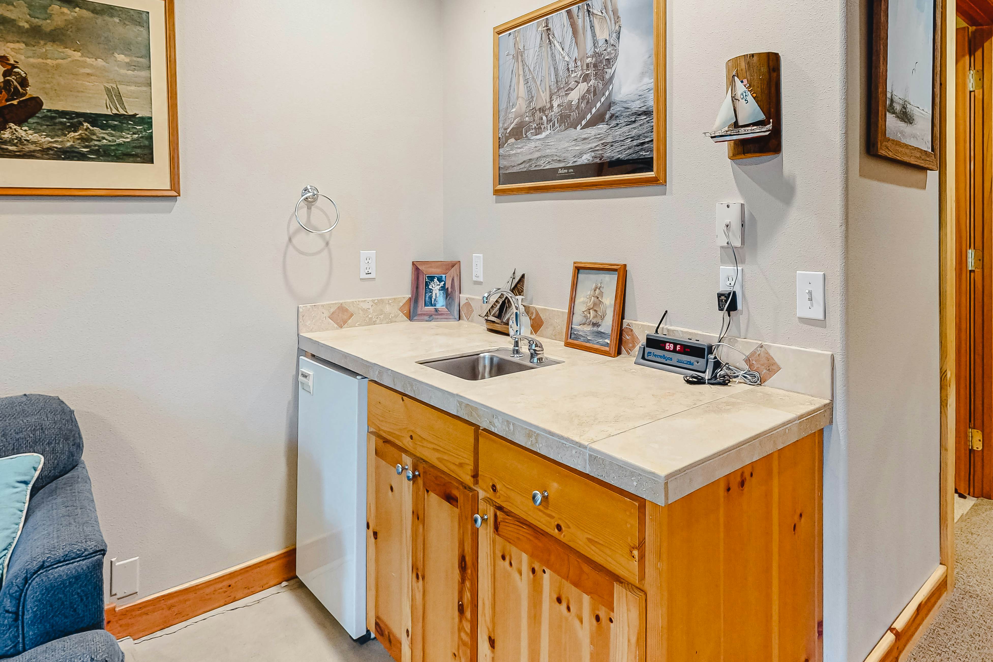 Chinook House MCA 1219 4 BD Manzanita, OR Vacation Rental Vacasa