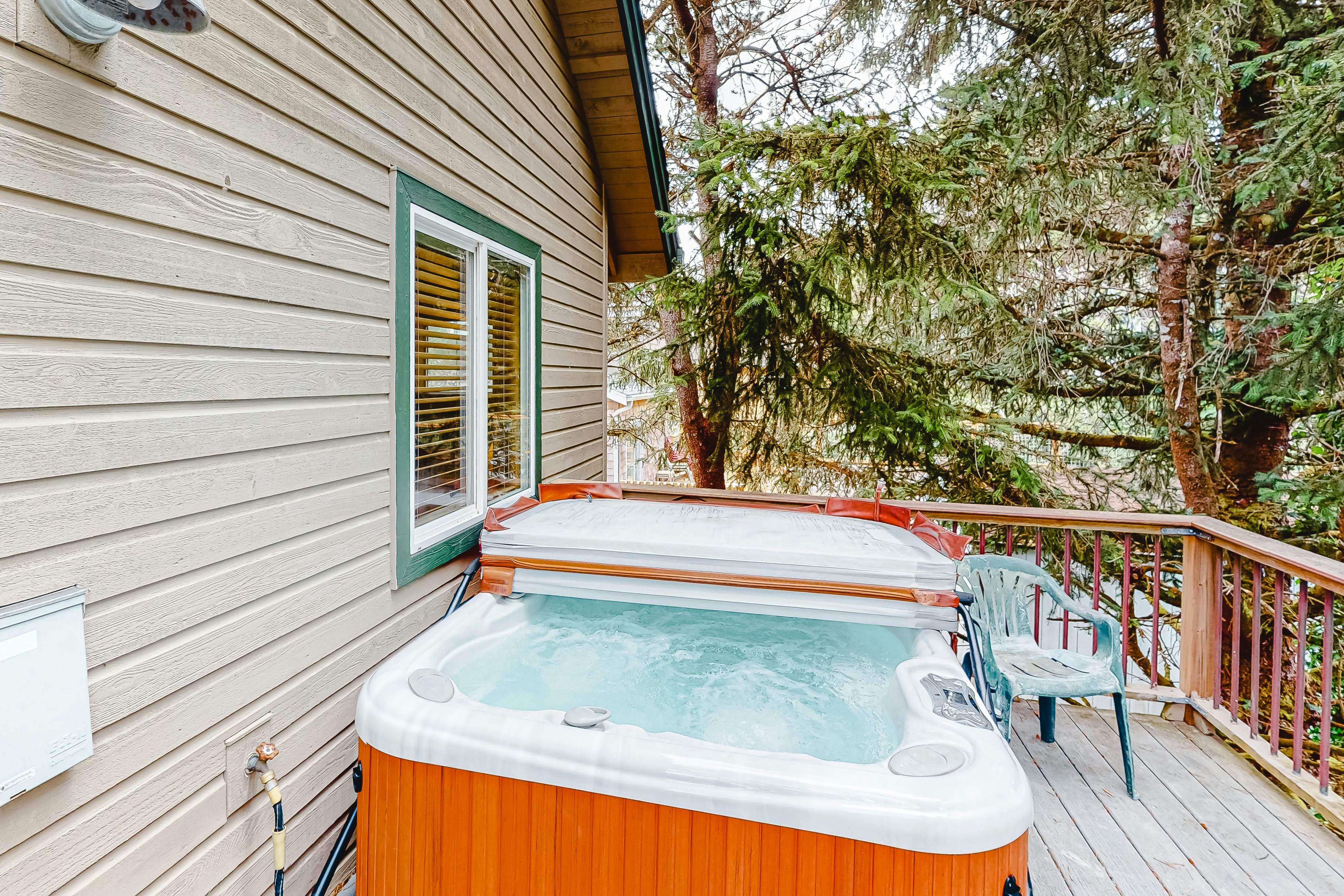 Chinook House MCA 1219 4 BD Manzanita, OR Vacation Rental Vacasa