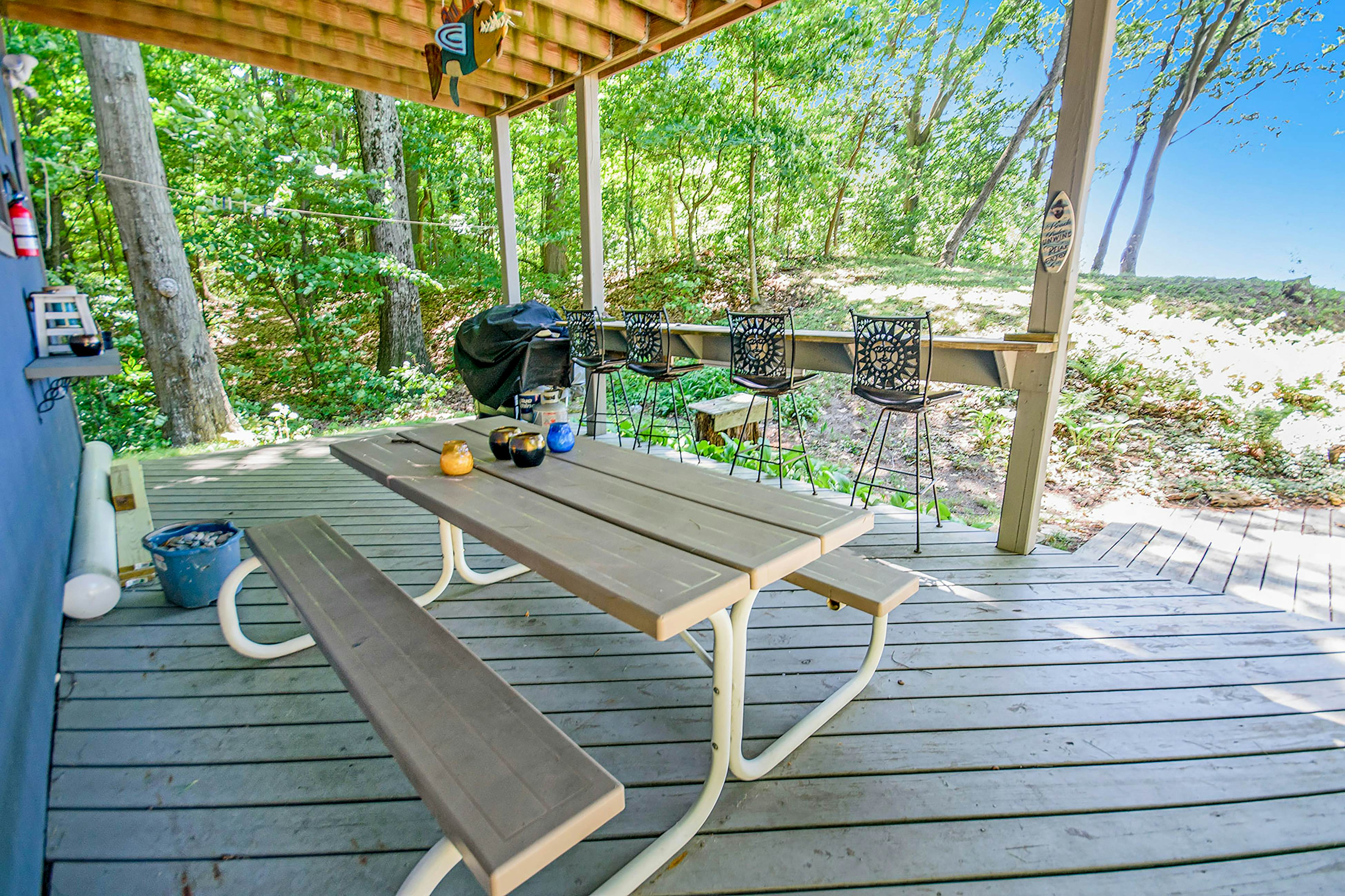 Jacobia Lakefront Retreat