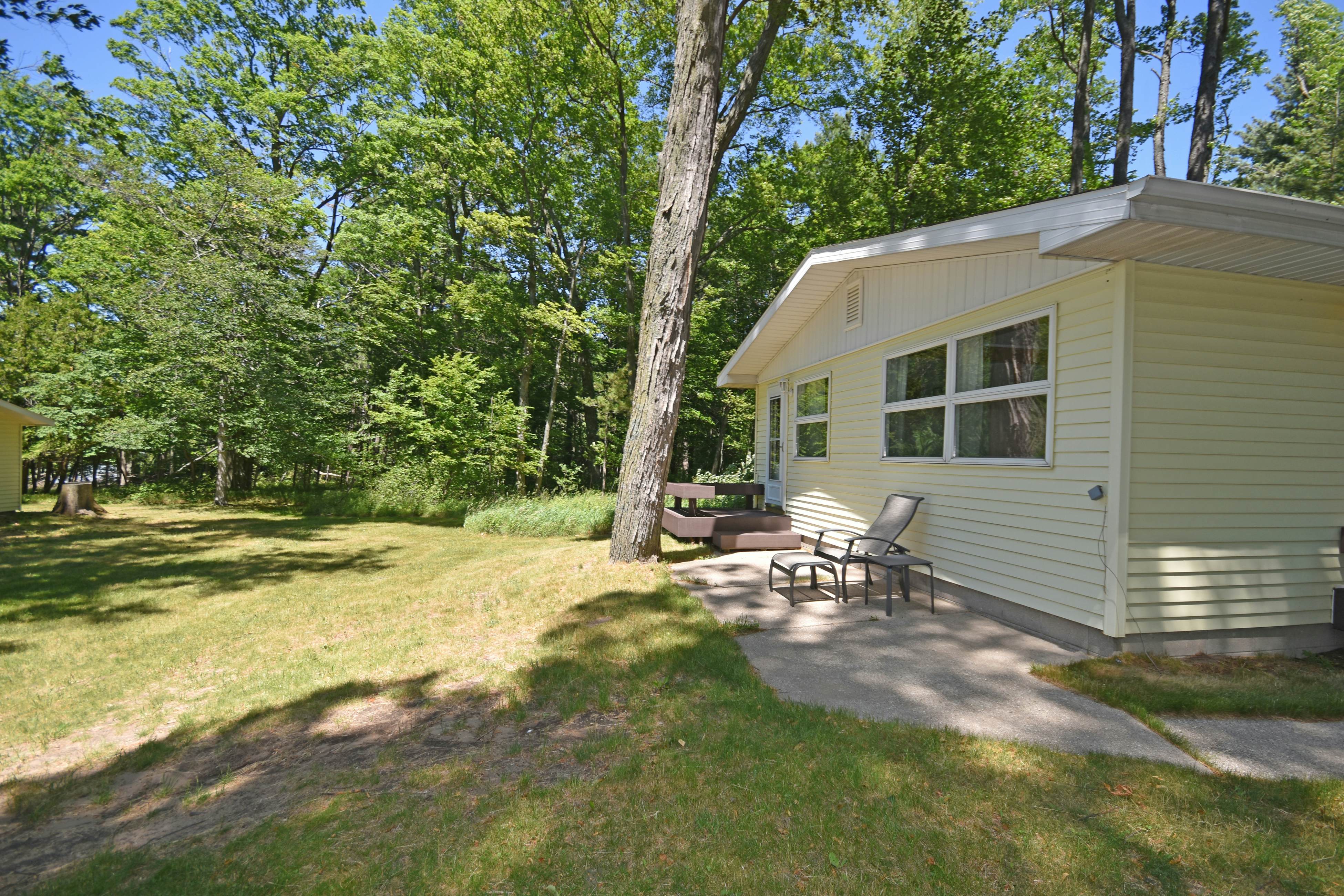 Day Dream 6 BD Empire, MI Vacation Rental Vacasa