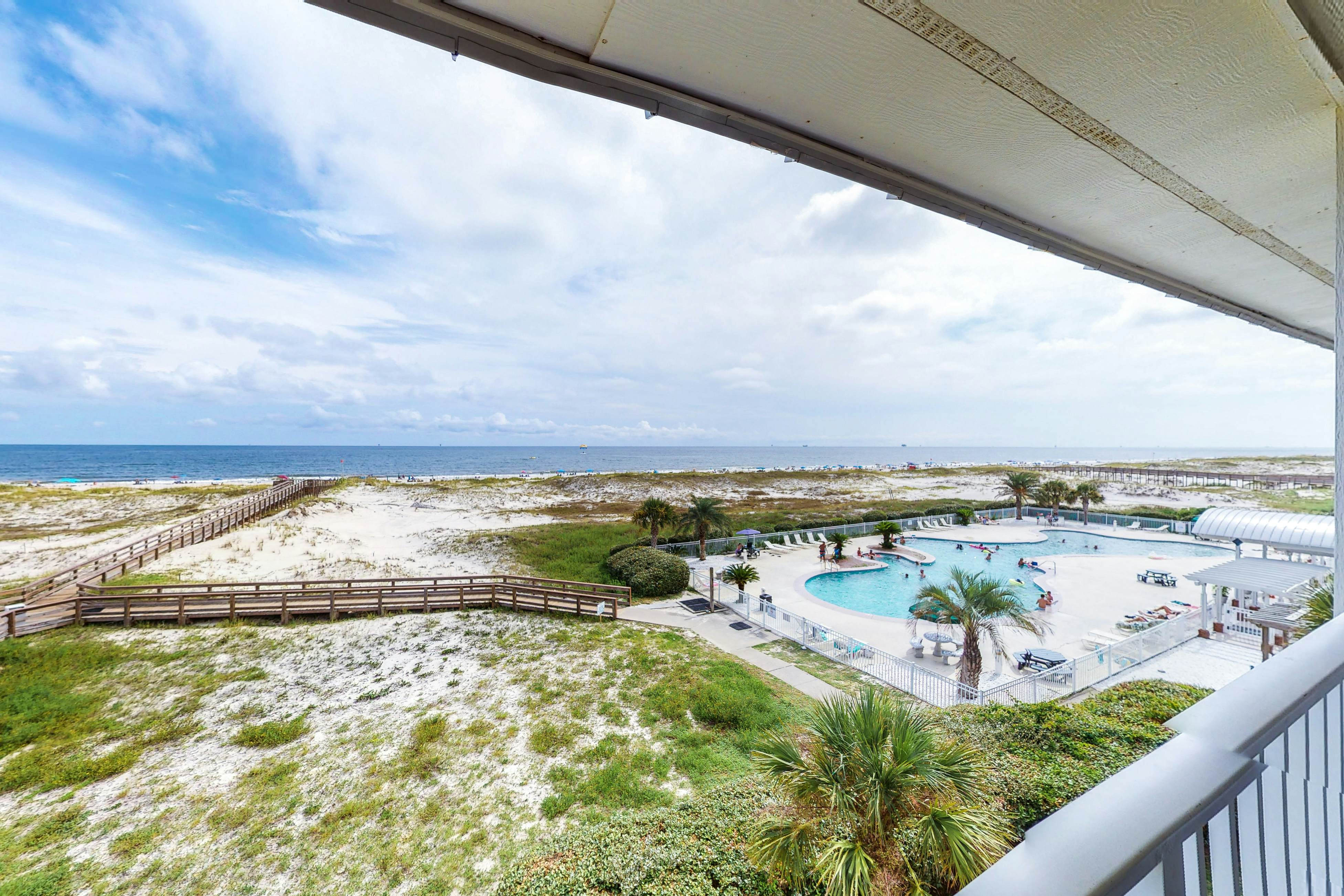 Plantation East #2303