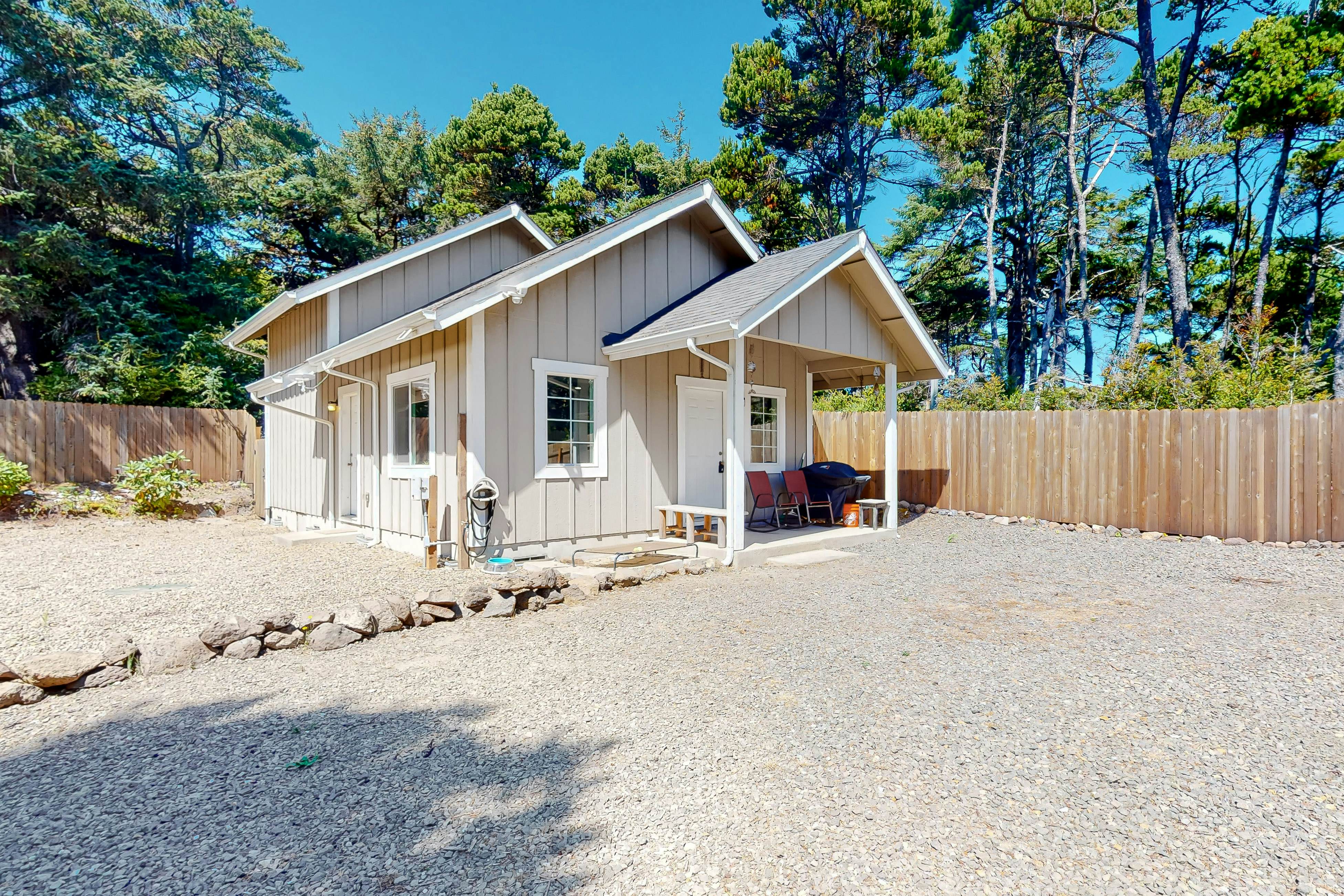 Affordable Oregon Coast Vacation Rentals: Seaside Options - r8op99b