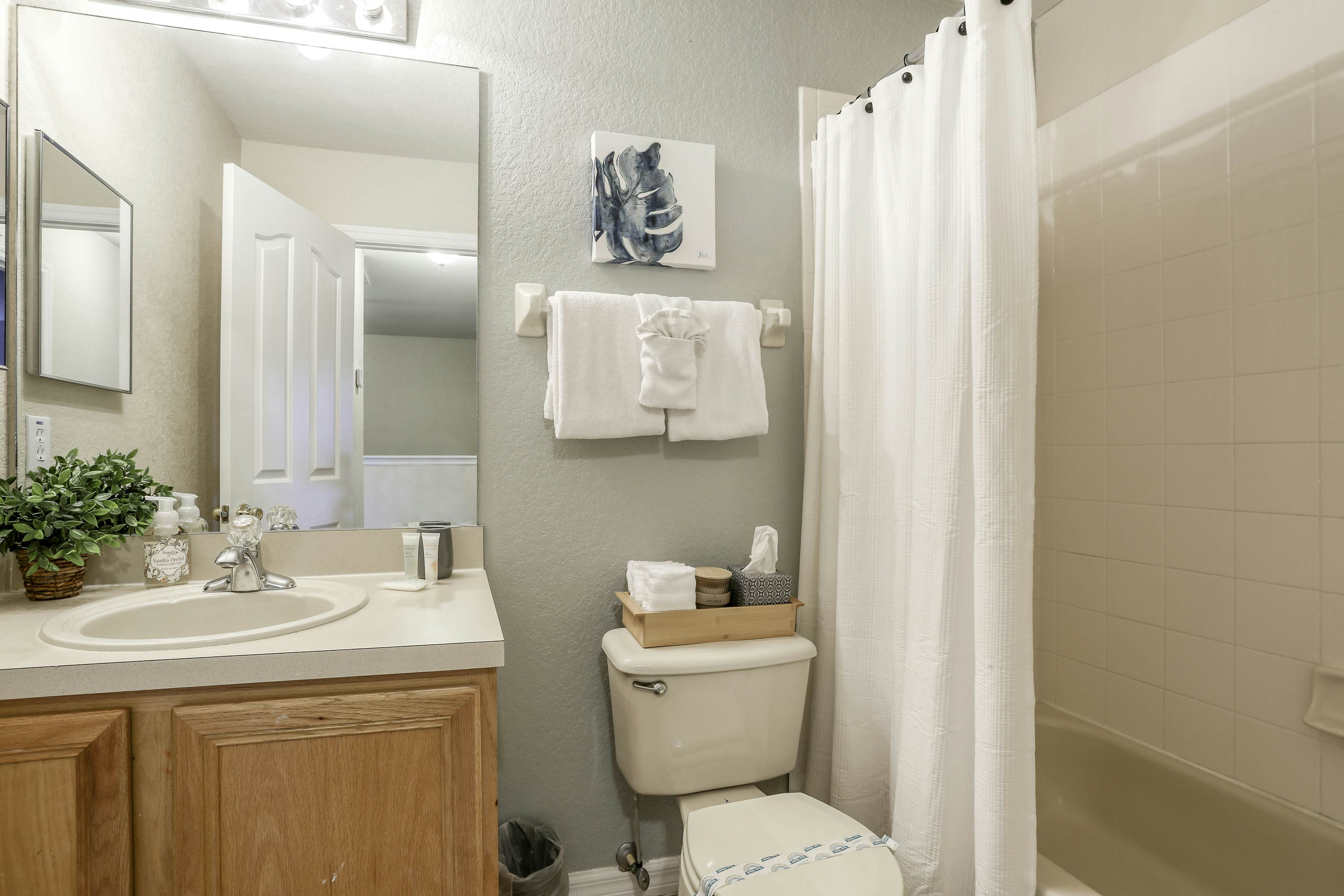 Terra Logo Haven - Regal Palms Resort