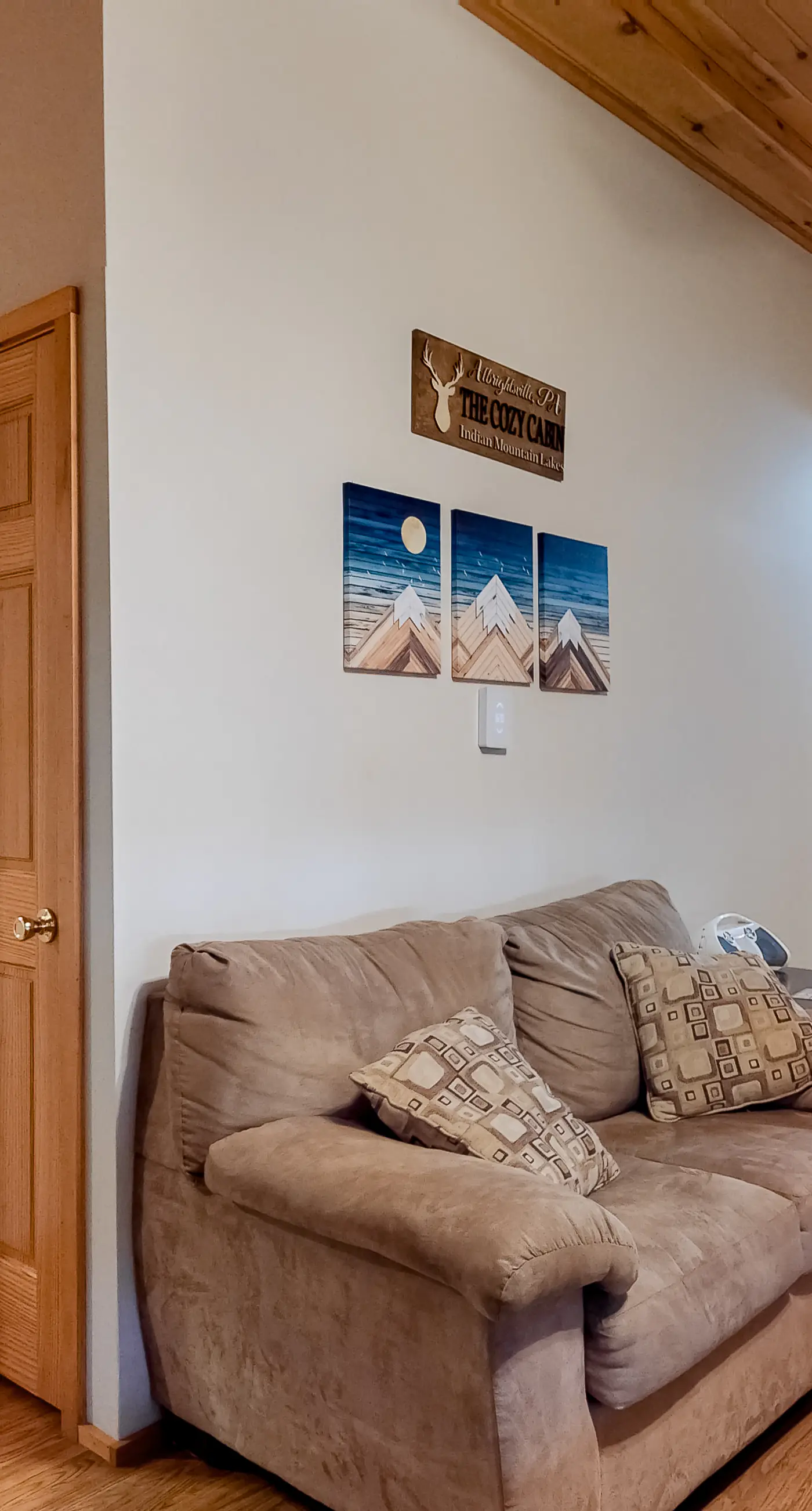 The Cozy Cabin 2 BD Albrightsville, PA Vacation Rental Vacasa