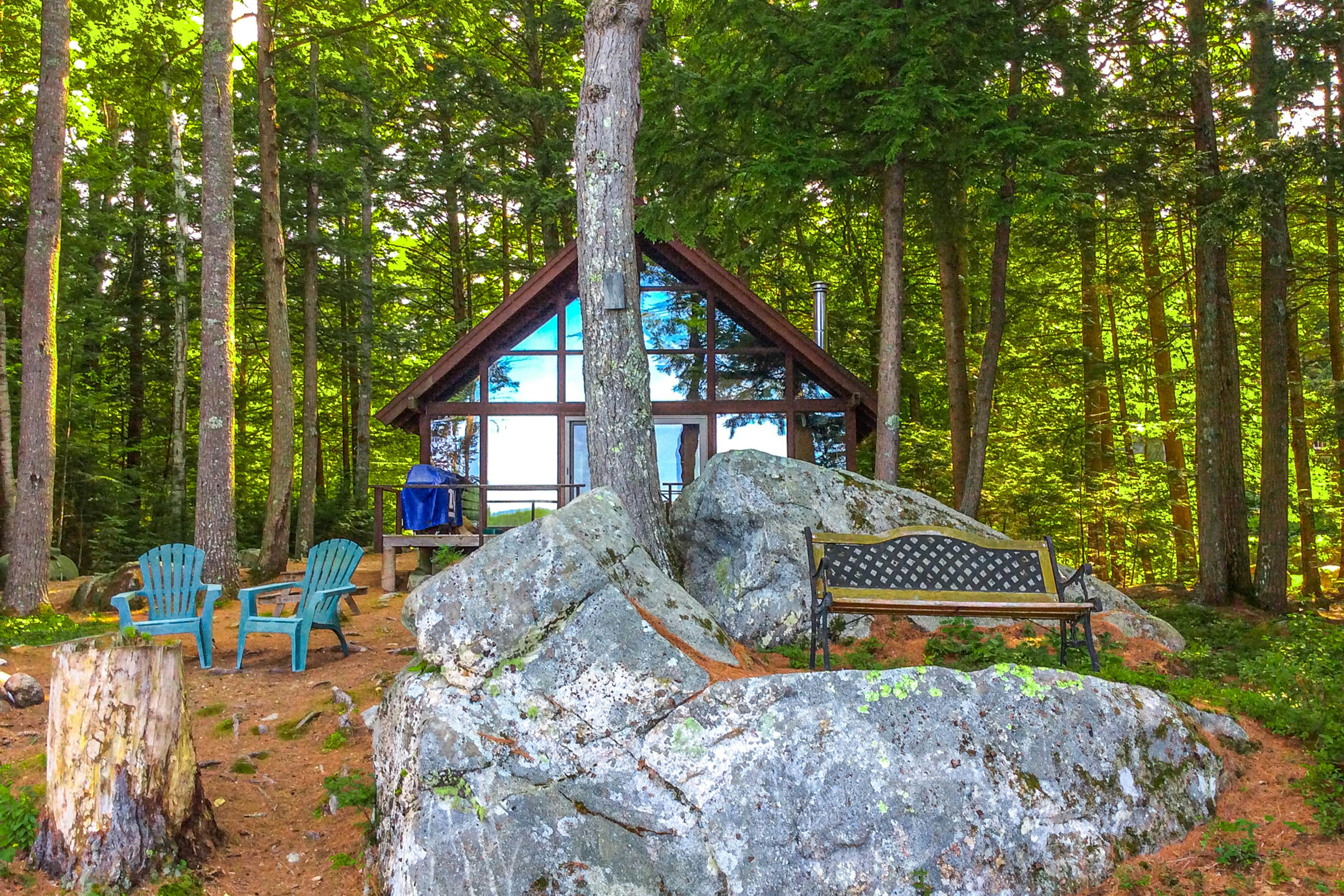 Lake Waukewan Chalet