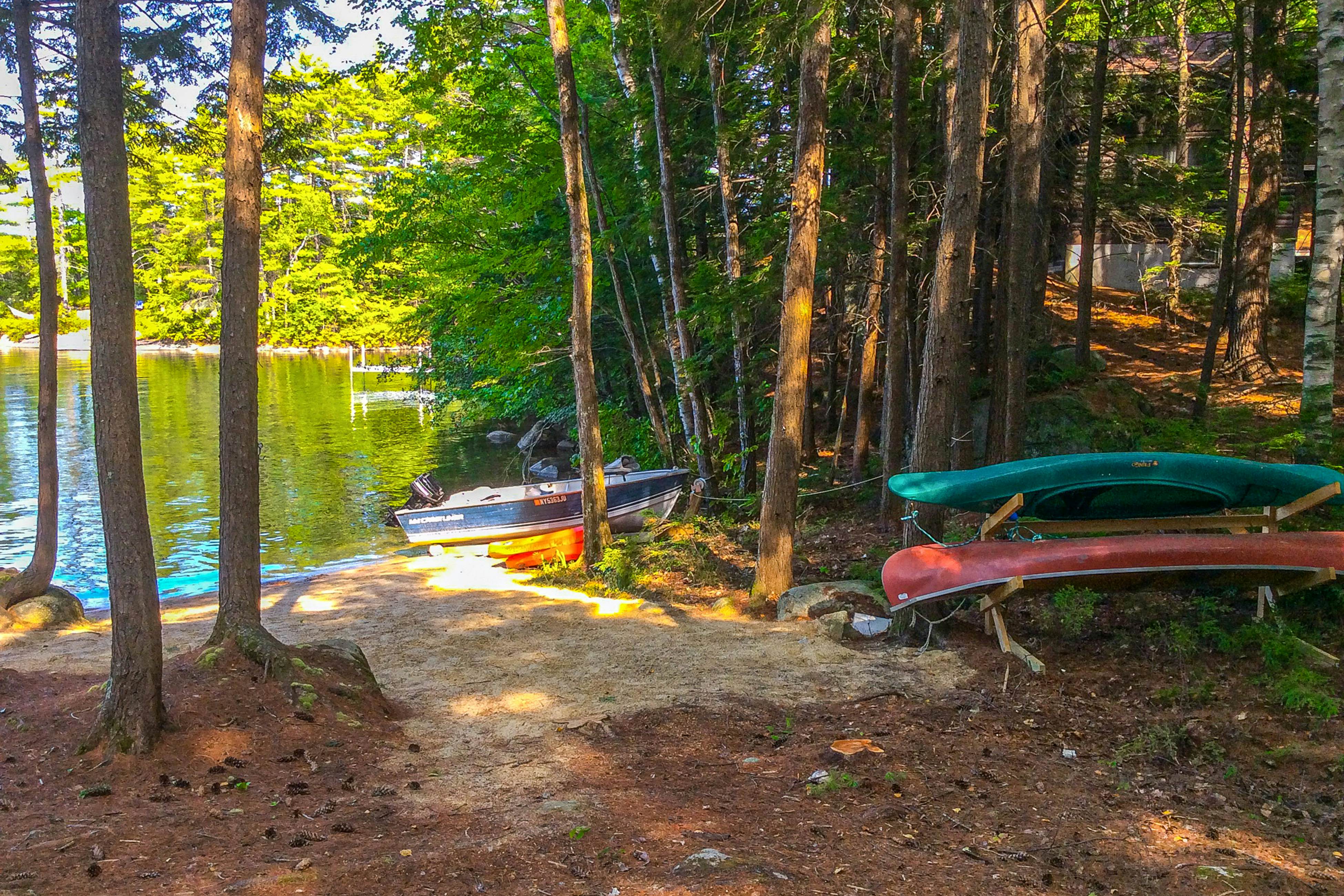 Lake Waukewan Chalet