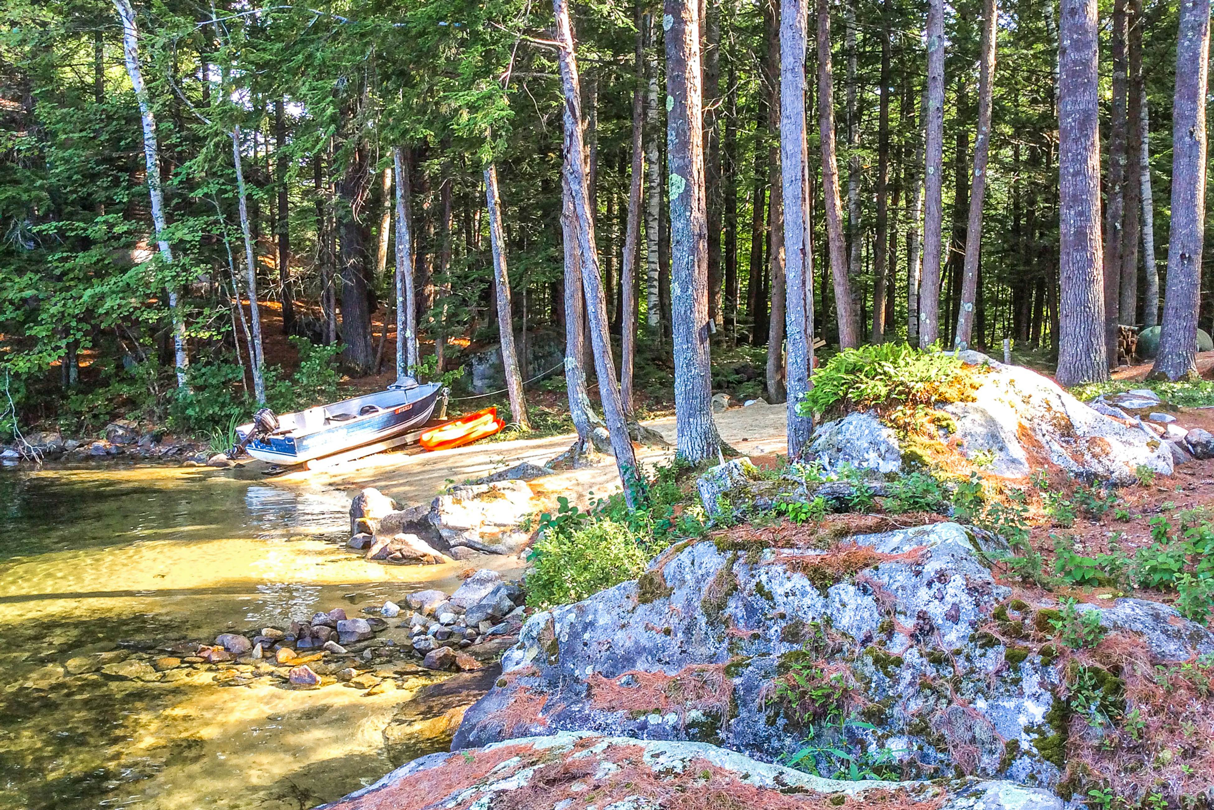 Lake Waukewan Chalet