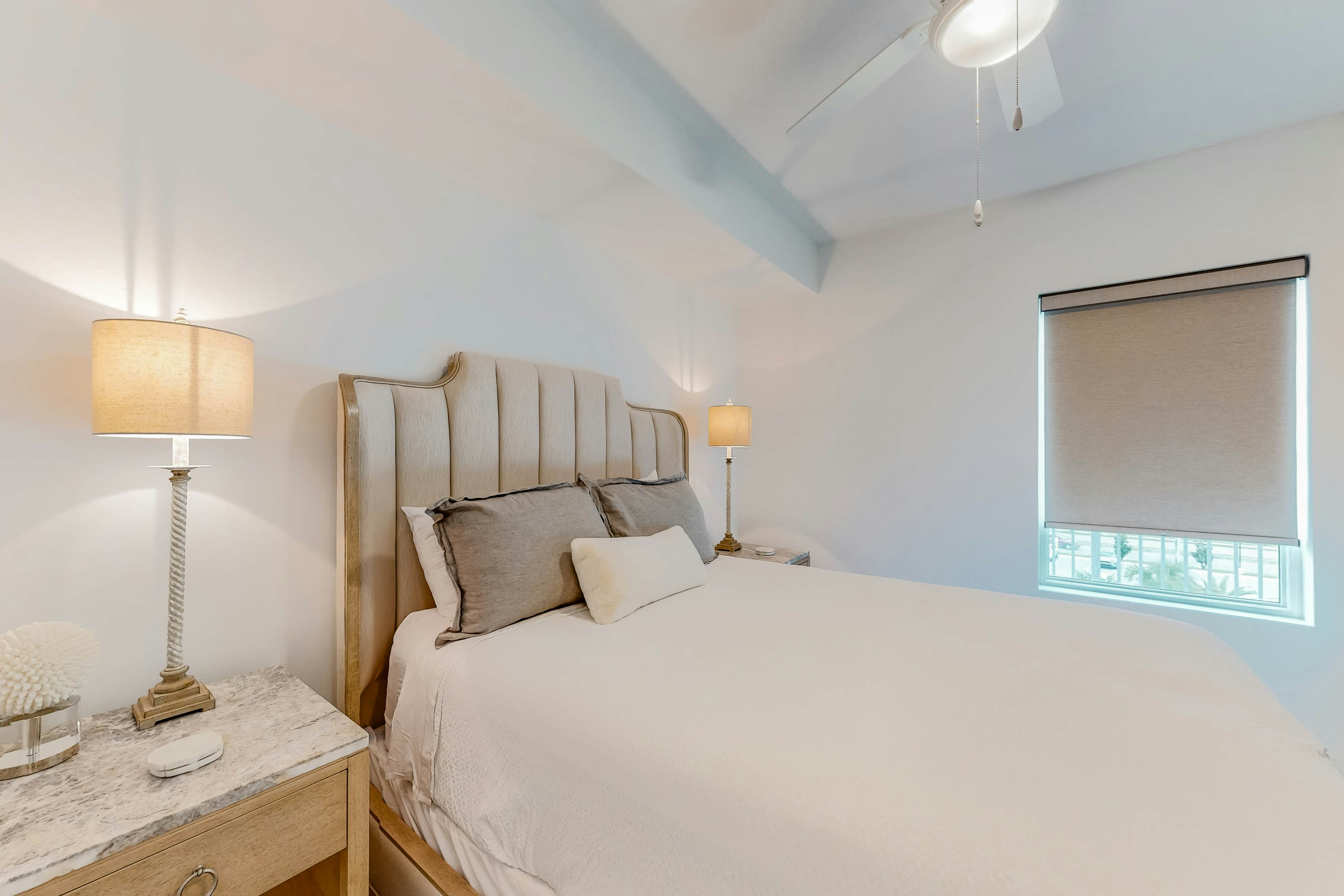 Blu 405-A Seaside Escape