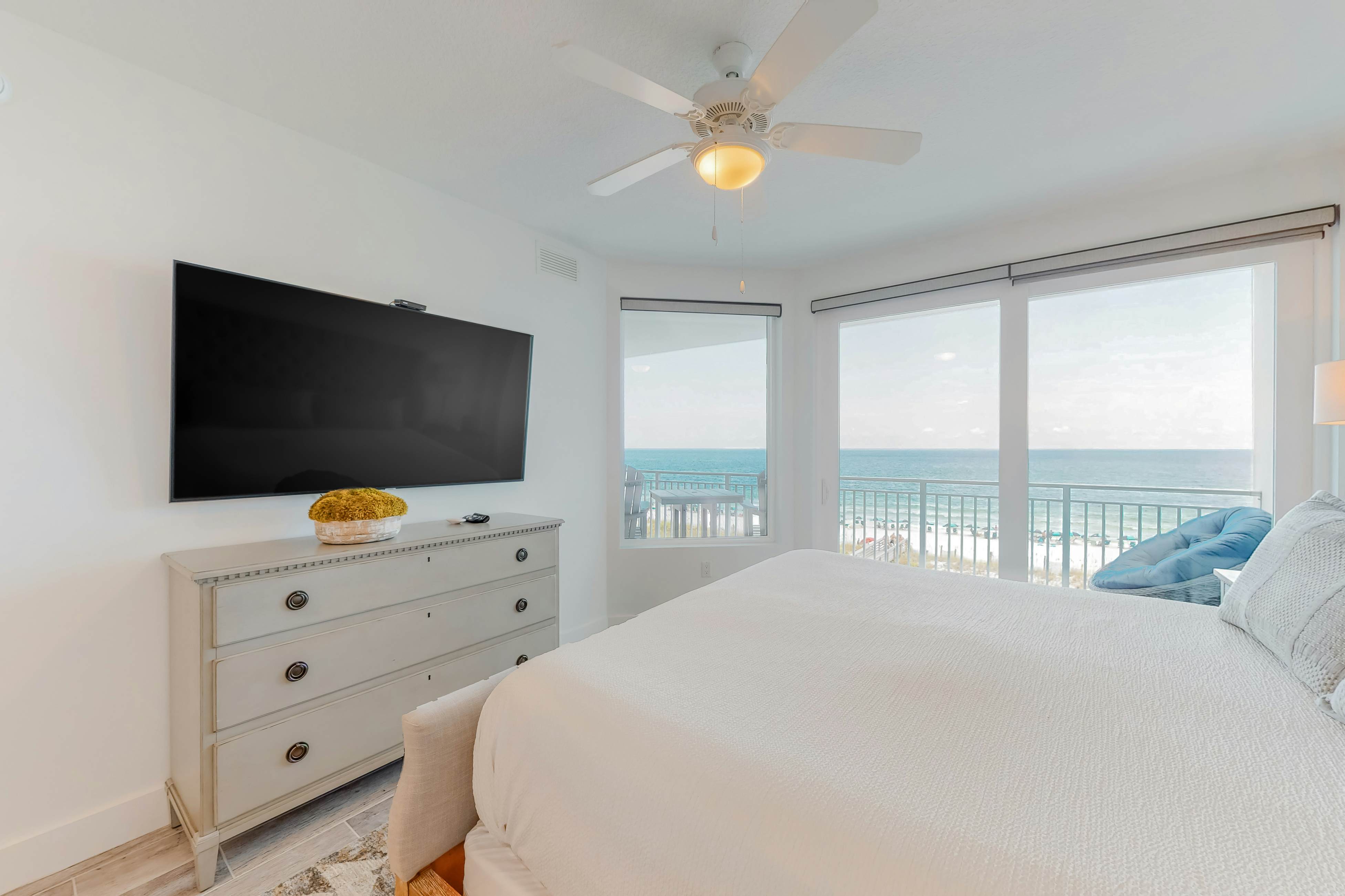 Blu 405-A Seaside Escape