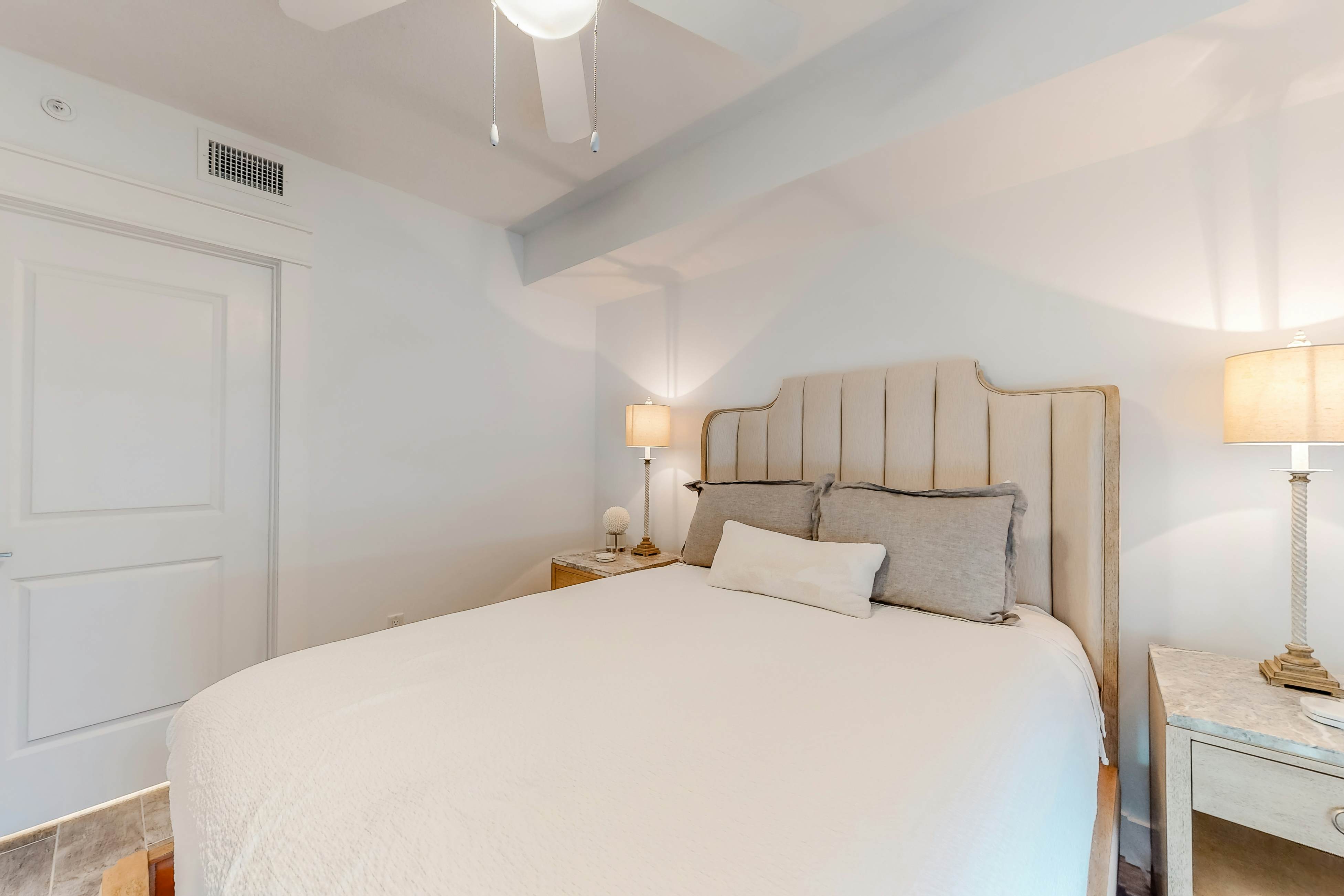 Blu 405-A Seaside Escape