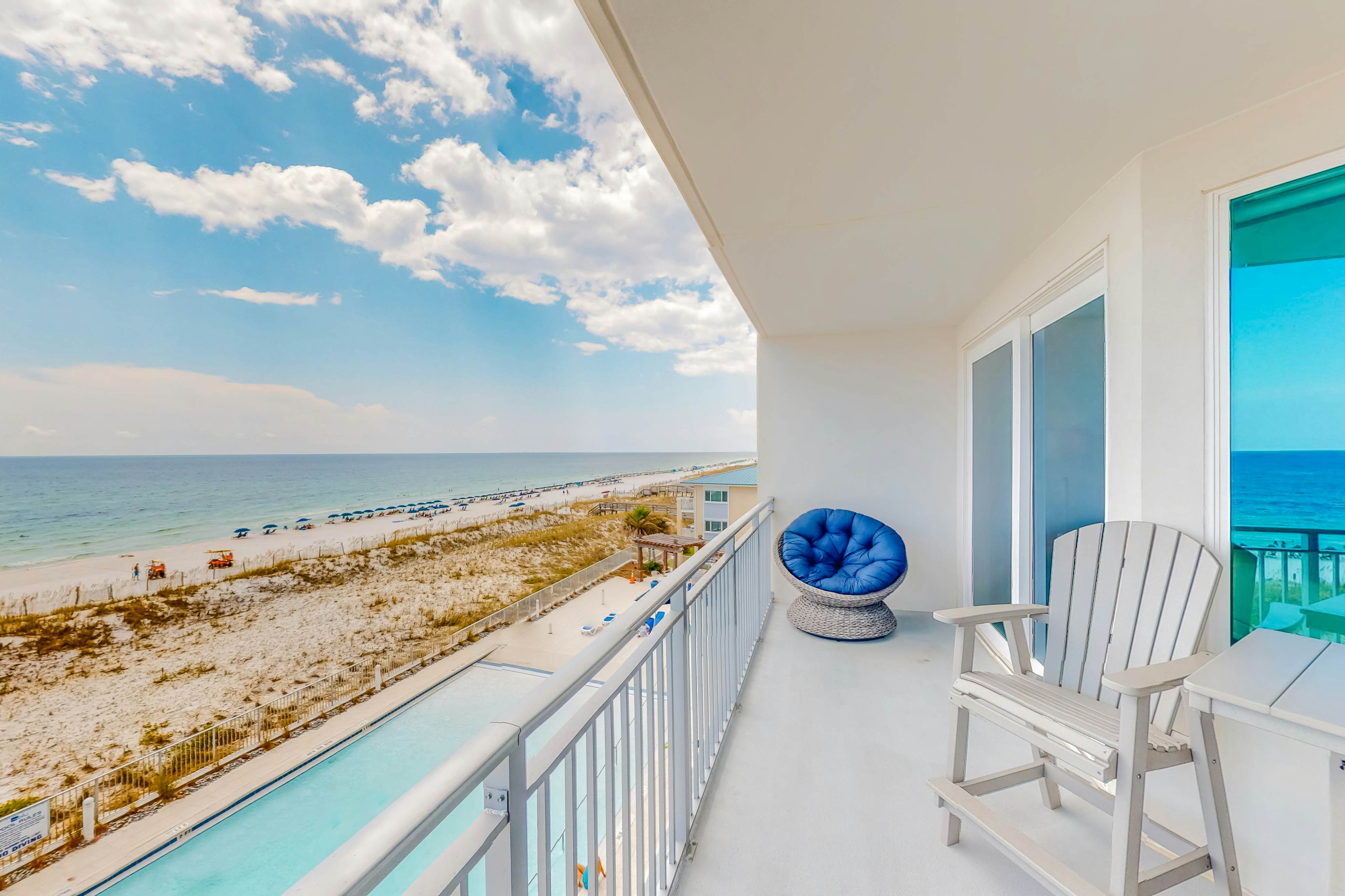 Blu 405-A Seaside Escape