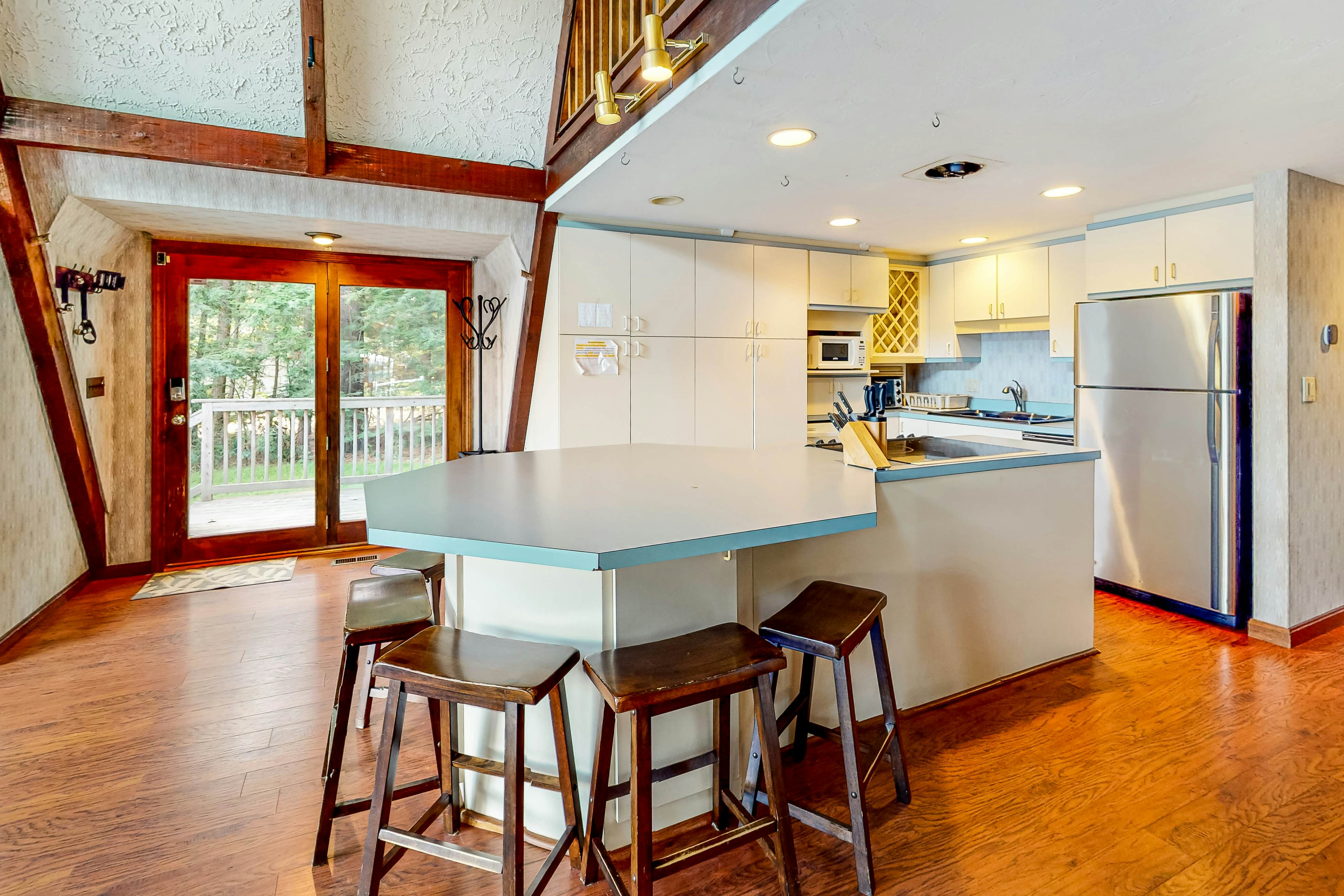 Center Barnstead Lake House 3 BD Center Barnstead, NH Vacation Rental