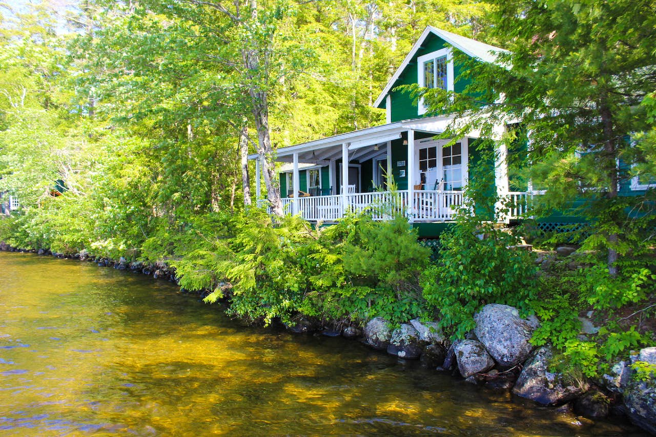 Cottage on Geneva Point 3 BD Moultonborough, NH Vacation Rental Vacasa