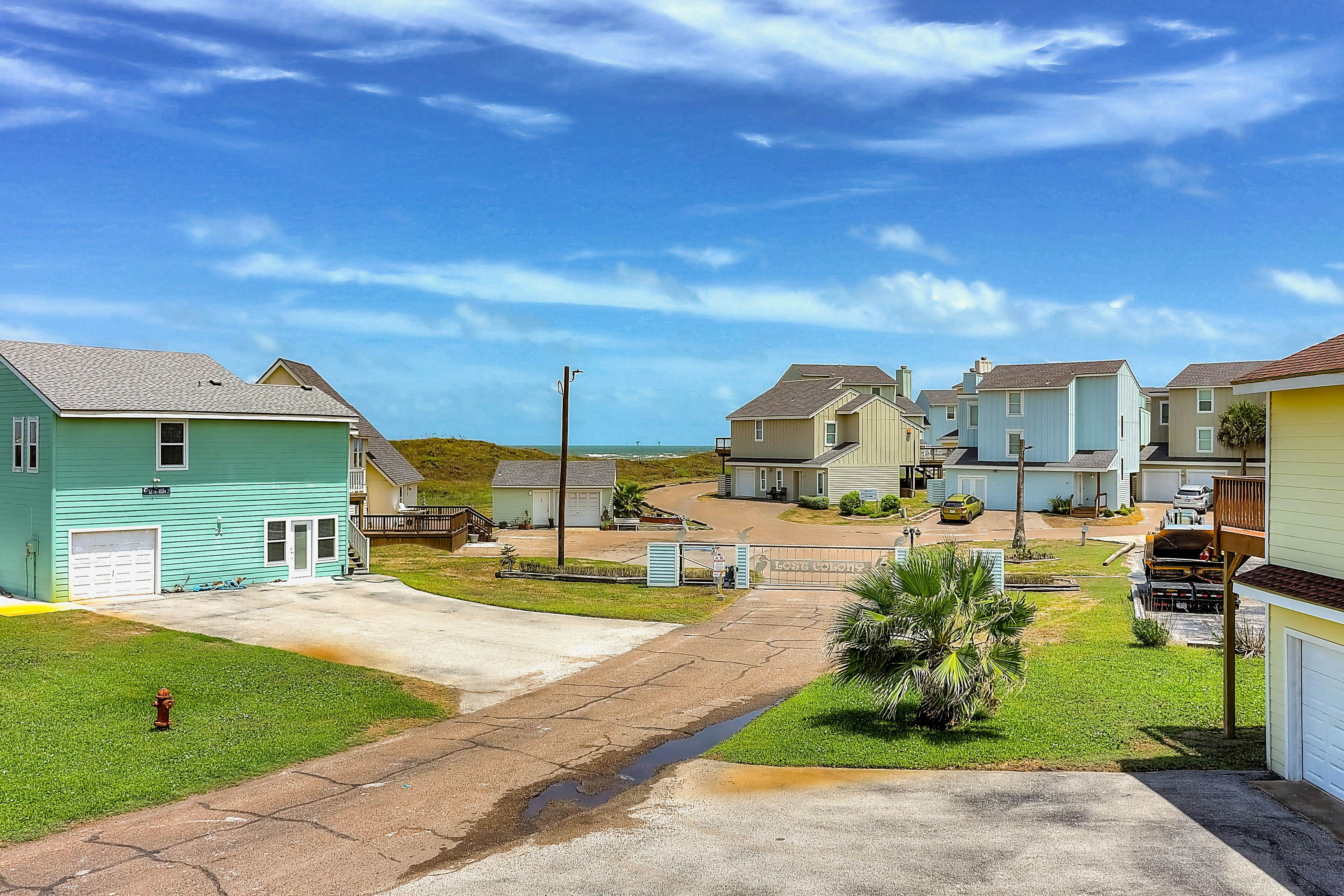 Lost Colony Seahorse Villa