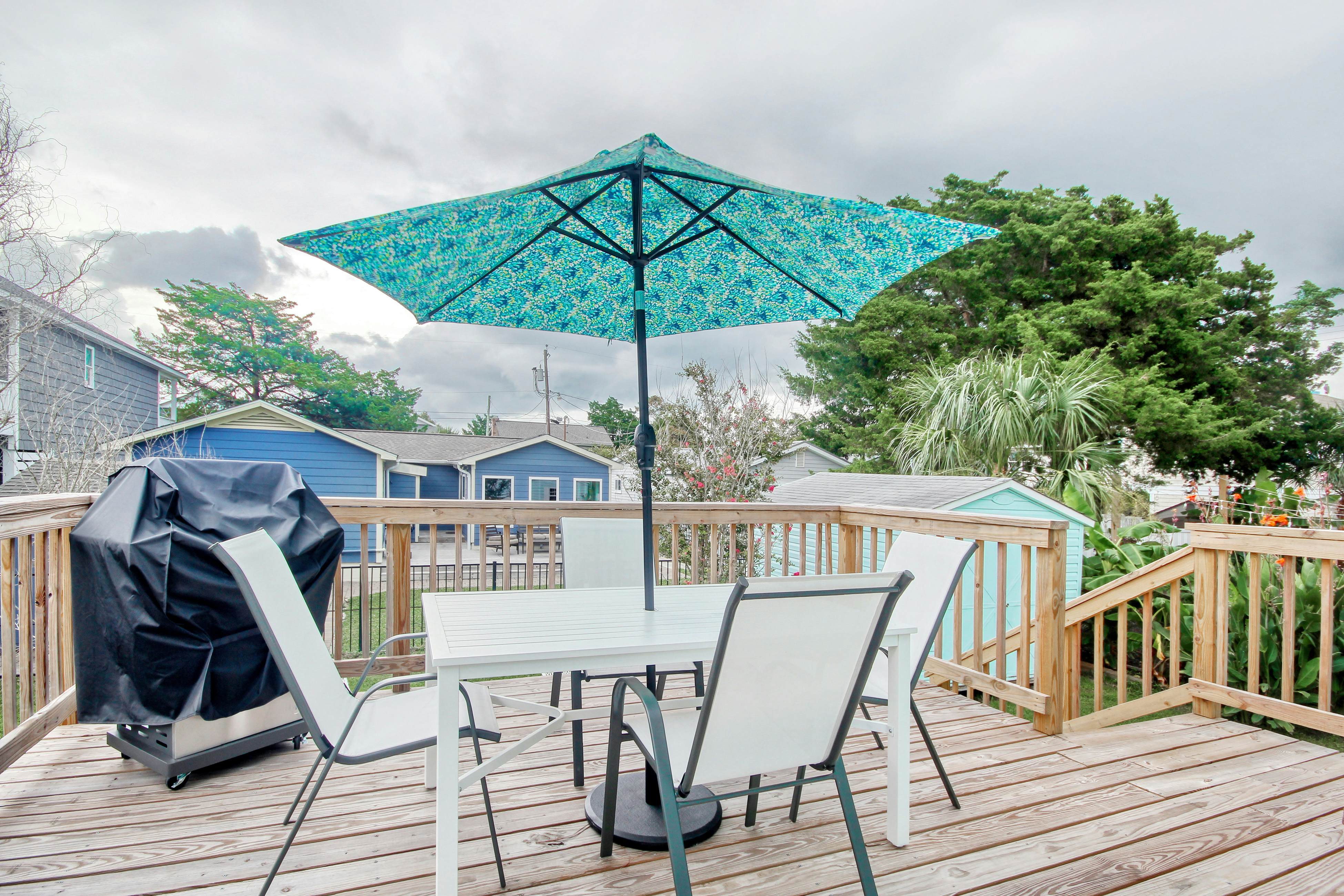 Lovely Beach Bungalow