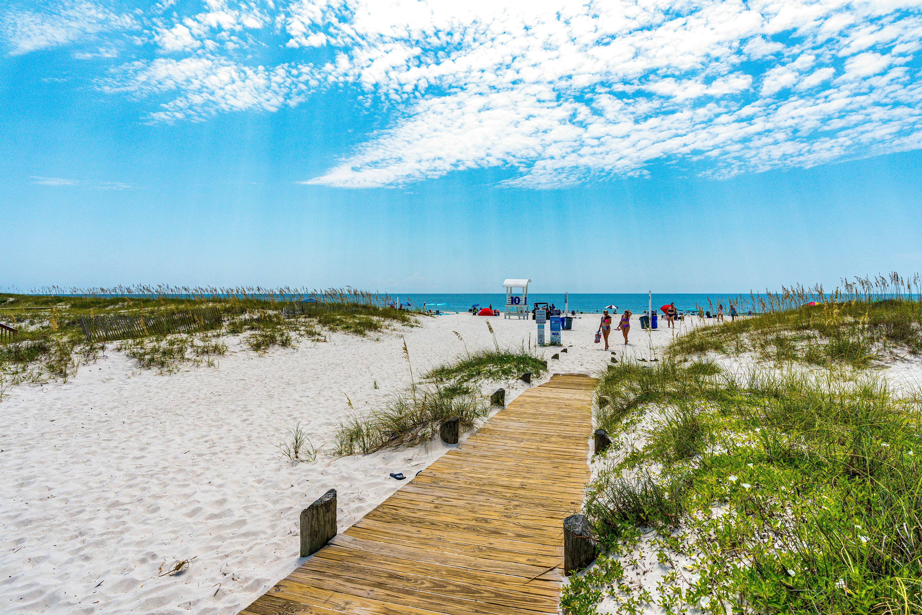 Crow's Nest B10 2 BD Gulf Shores, AL Vacation Rental Vacasa