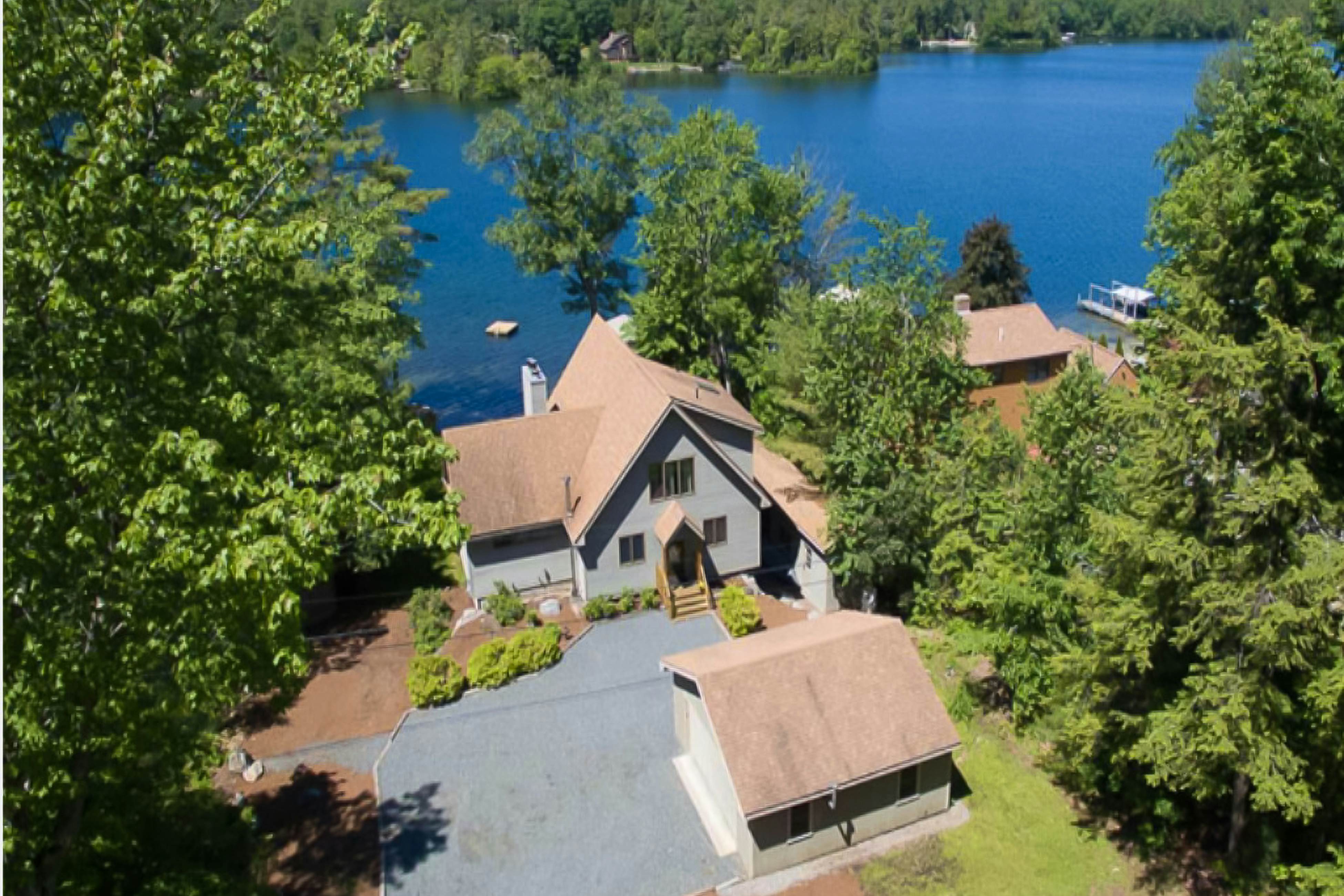 Blackey Cove Home 4 BD Moultonborough, NH Vacation Rental Vacasa