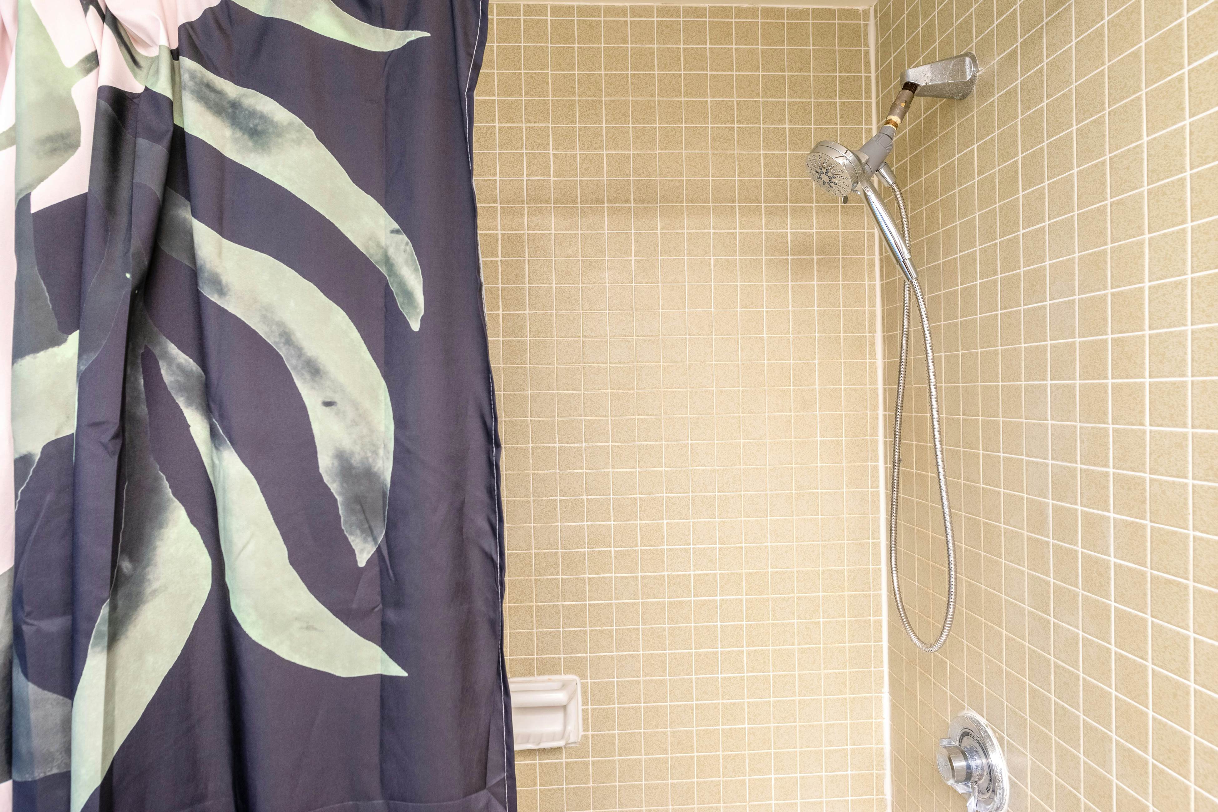 Waiakea Villas 2-207