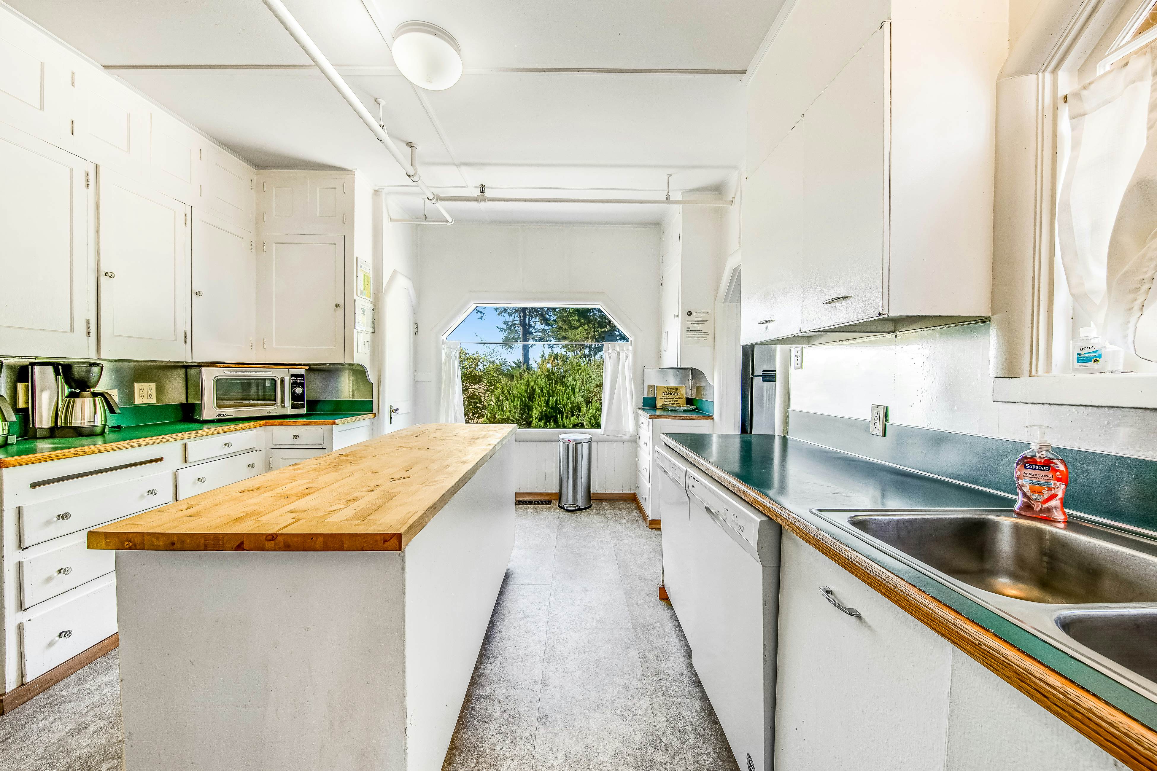 The Lodge at Little Beach